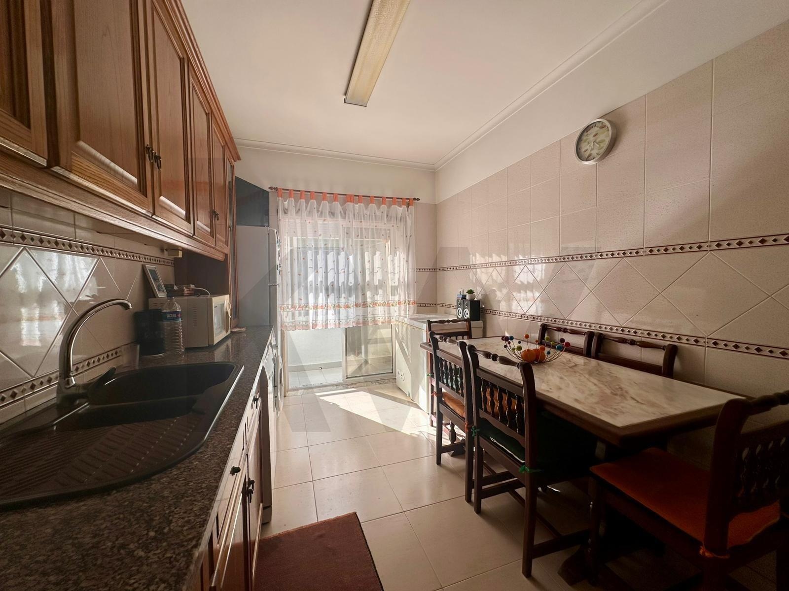 Apartamento T2 à Venda em Montijo - Setúbal - Portugal - 7