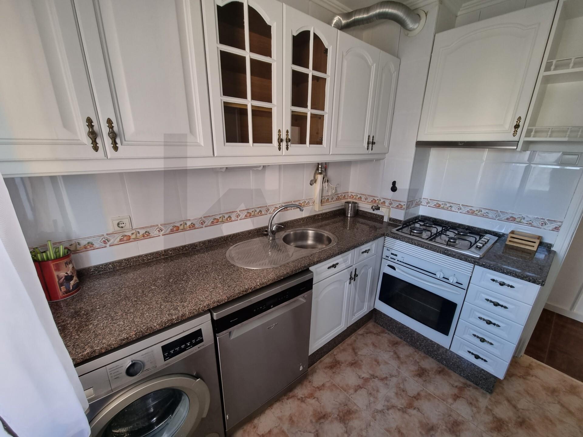 Apartamento T2 à Venda em Olivais - Lisboa - Portugal - 2