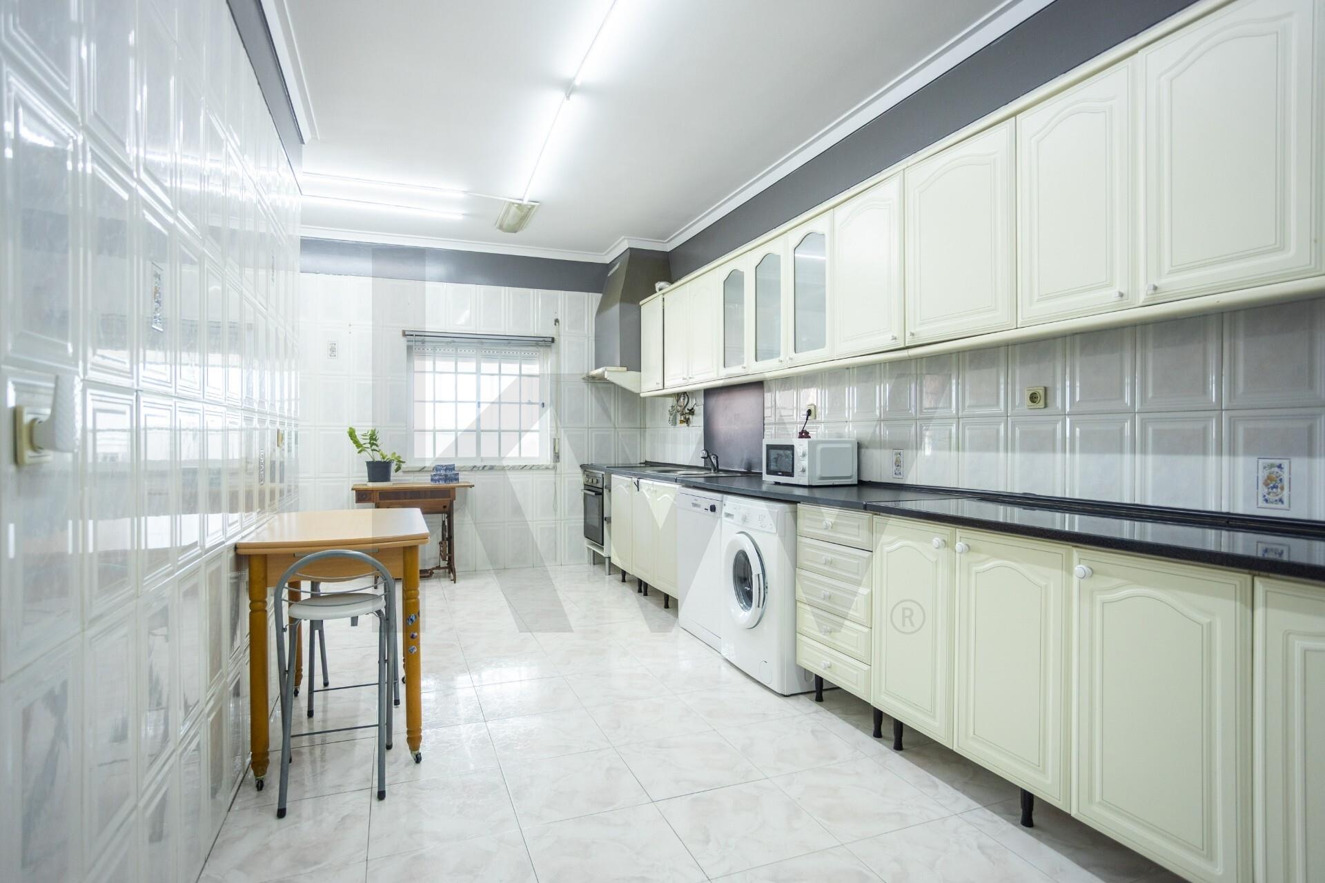 Apartamento T2 en Venta en Palhais Brr - Setúbal - Portugal - 2