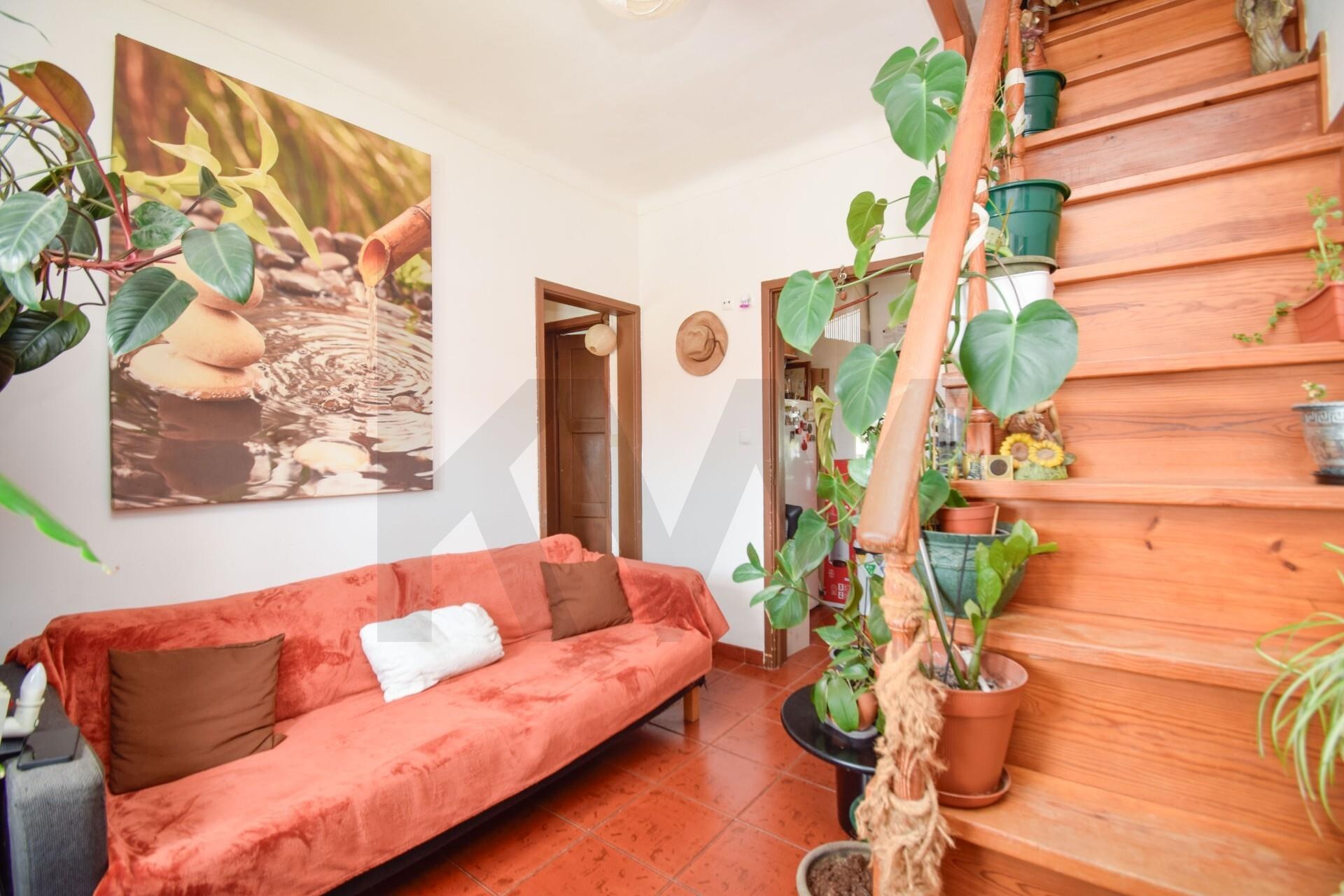 Apartamento T2 à Venda em Pontinha - Lisboa - Portugal - 1