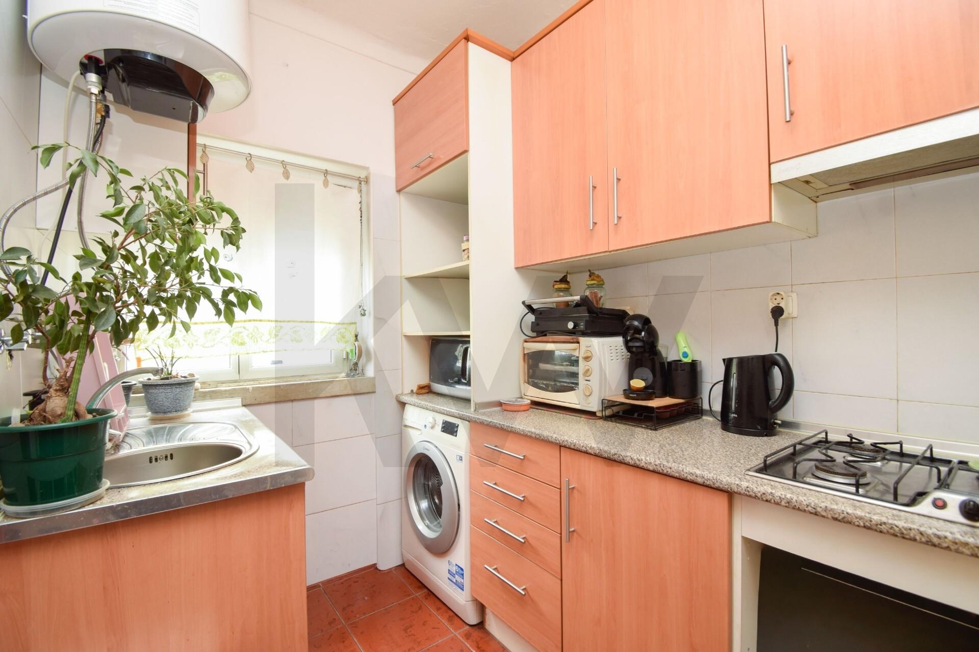 Apartamento T2 à Venda em Pontinha - Lisboa - Portugal - 7