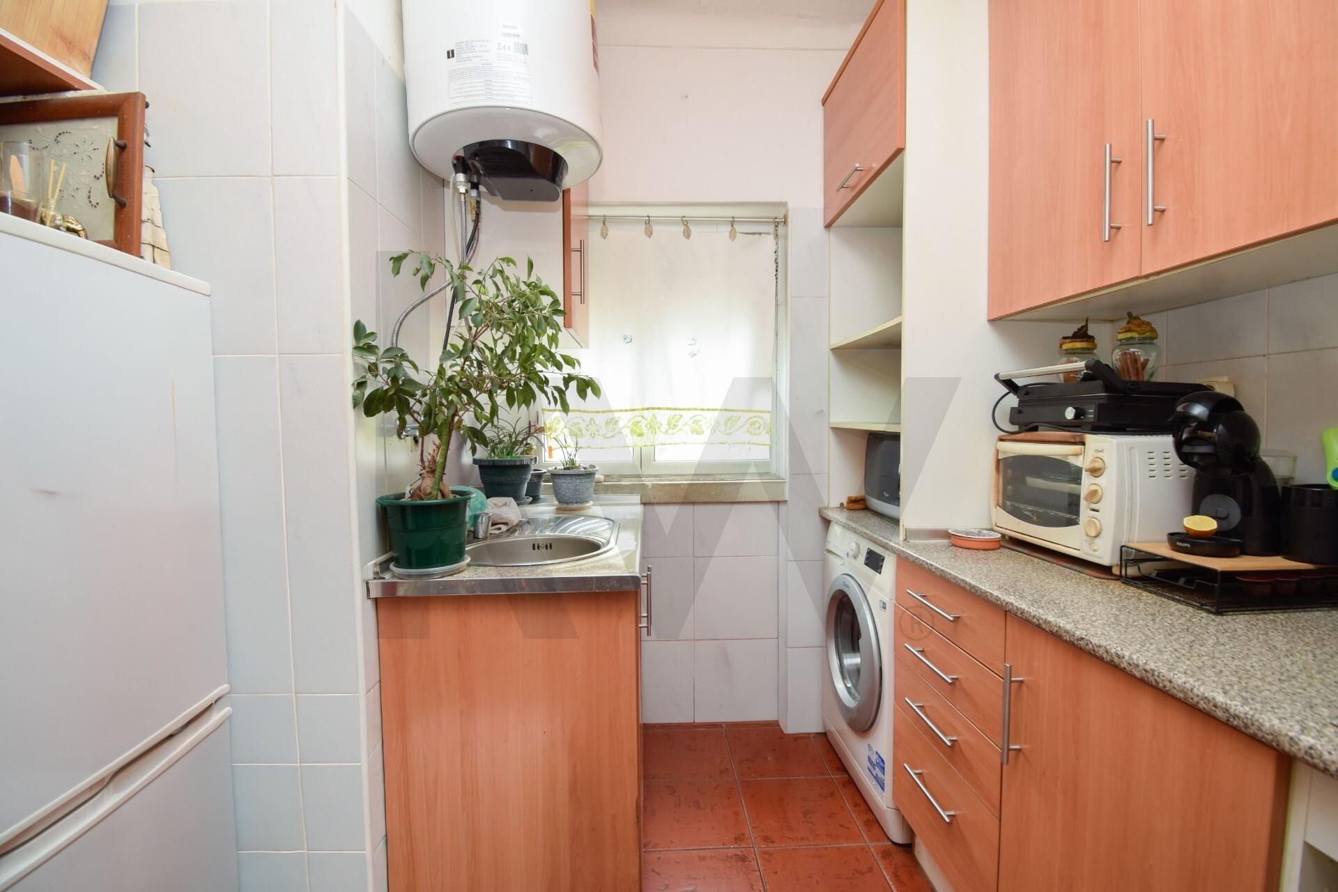 Apartamento T2 à Venda em Pontinha - Lisboa - Portugal - 8