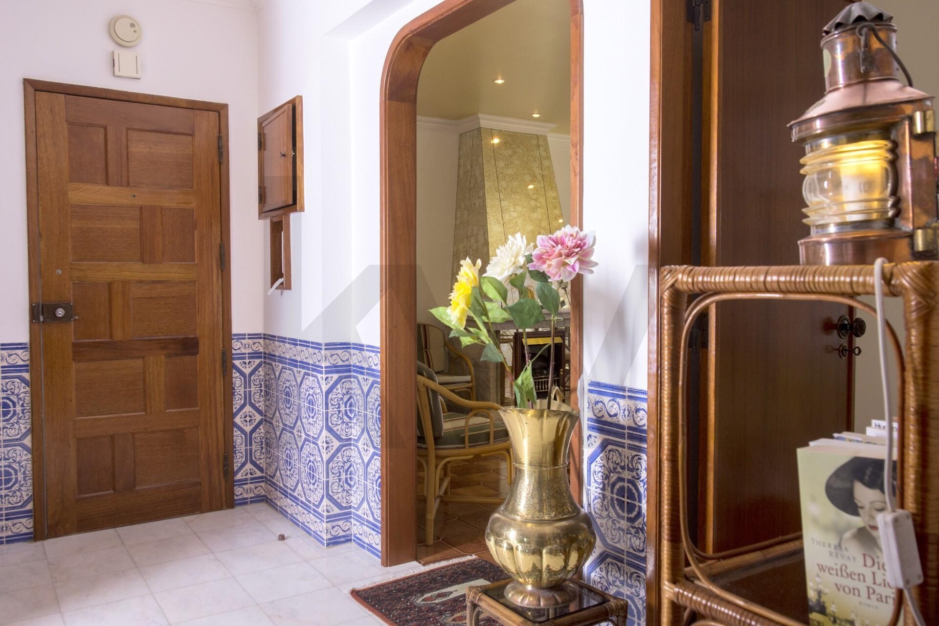 Apartamento T2 à Venda em Praia Das Maçãs - Lisboa - Portugal - 5