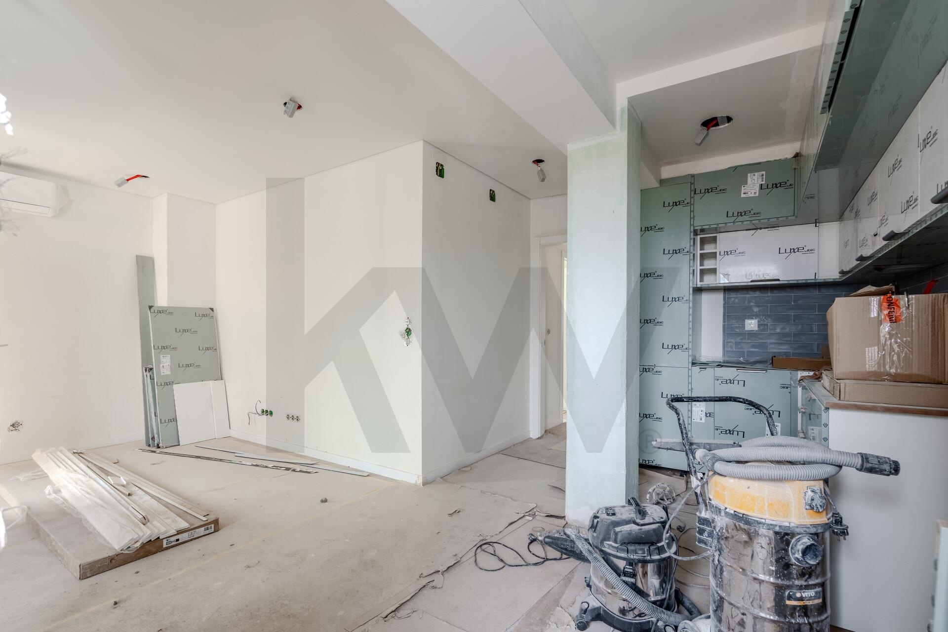 Apartamento T2 à Venda em Ramada - Lisboa - Portugal - 4