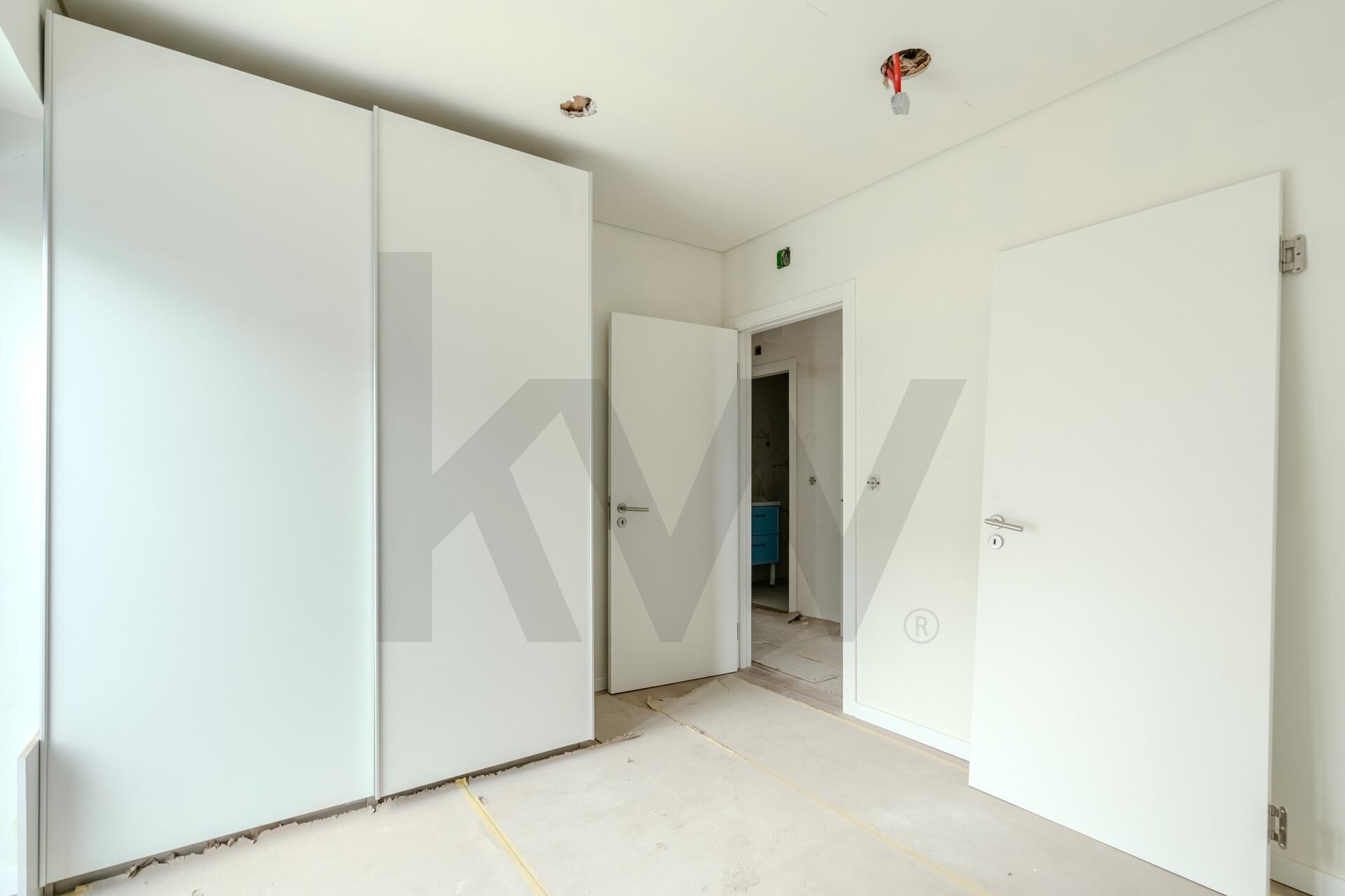 Apartamento T2 à Venda em Ramada - Lisboa - Portugal - 6