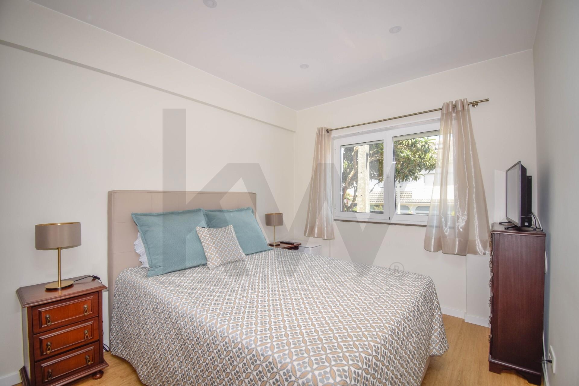 Apartamento T2 à Venda em São Domingos De Rana - Lisboa - Portugal - 2