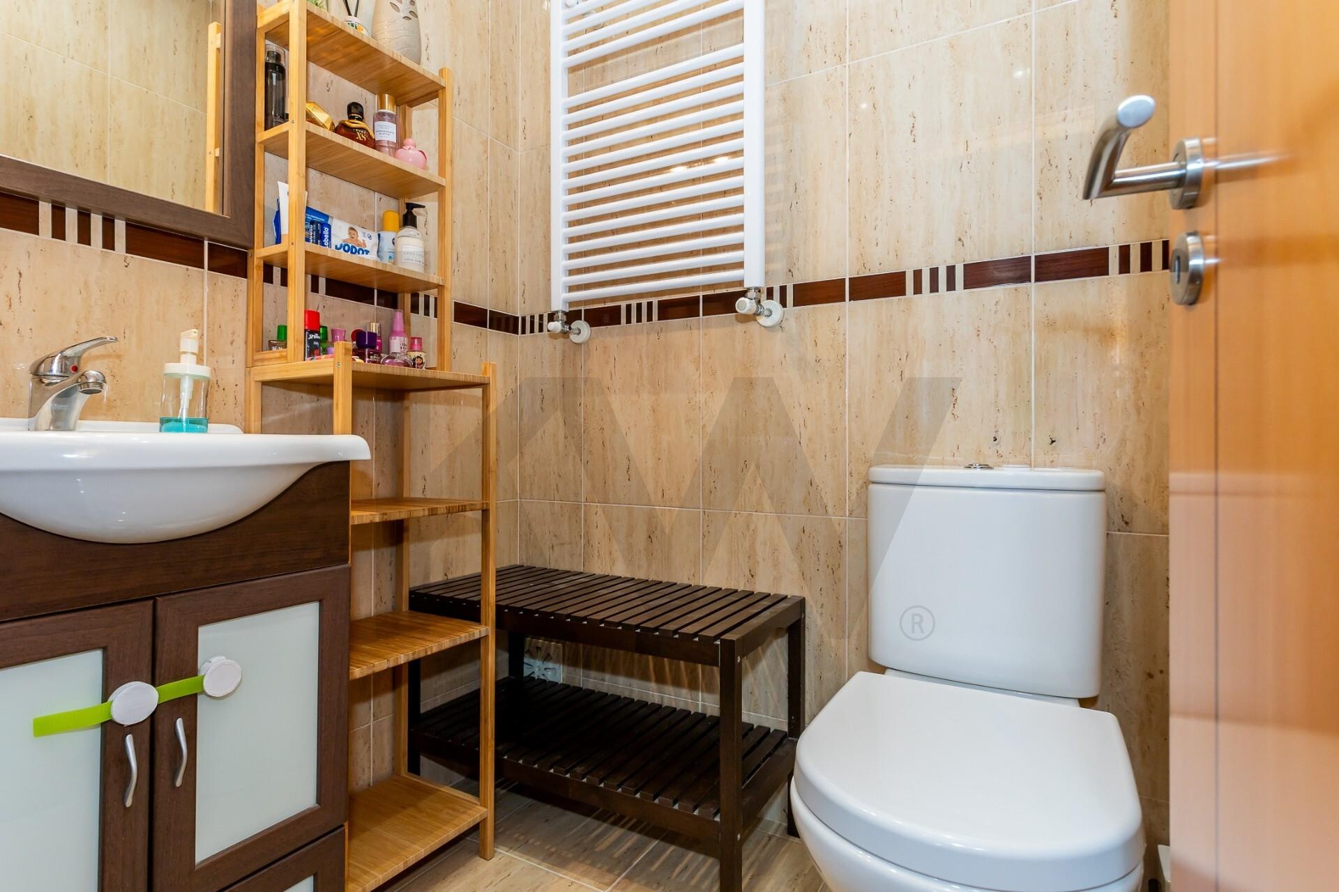 Apartamento T2 à Venda em São Domingos De Rana - Lisboa - Portugal - 7