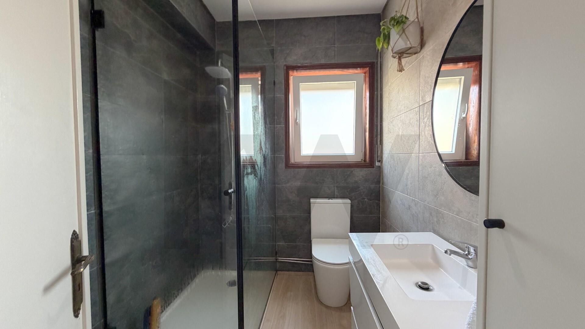 Appartement 2 chambres à Vendre à São João Da Madeira - Aveiro - Portugal - 6
