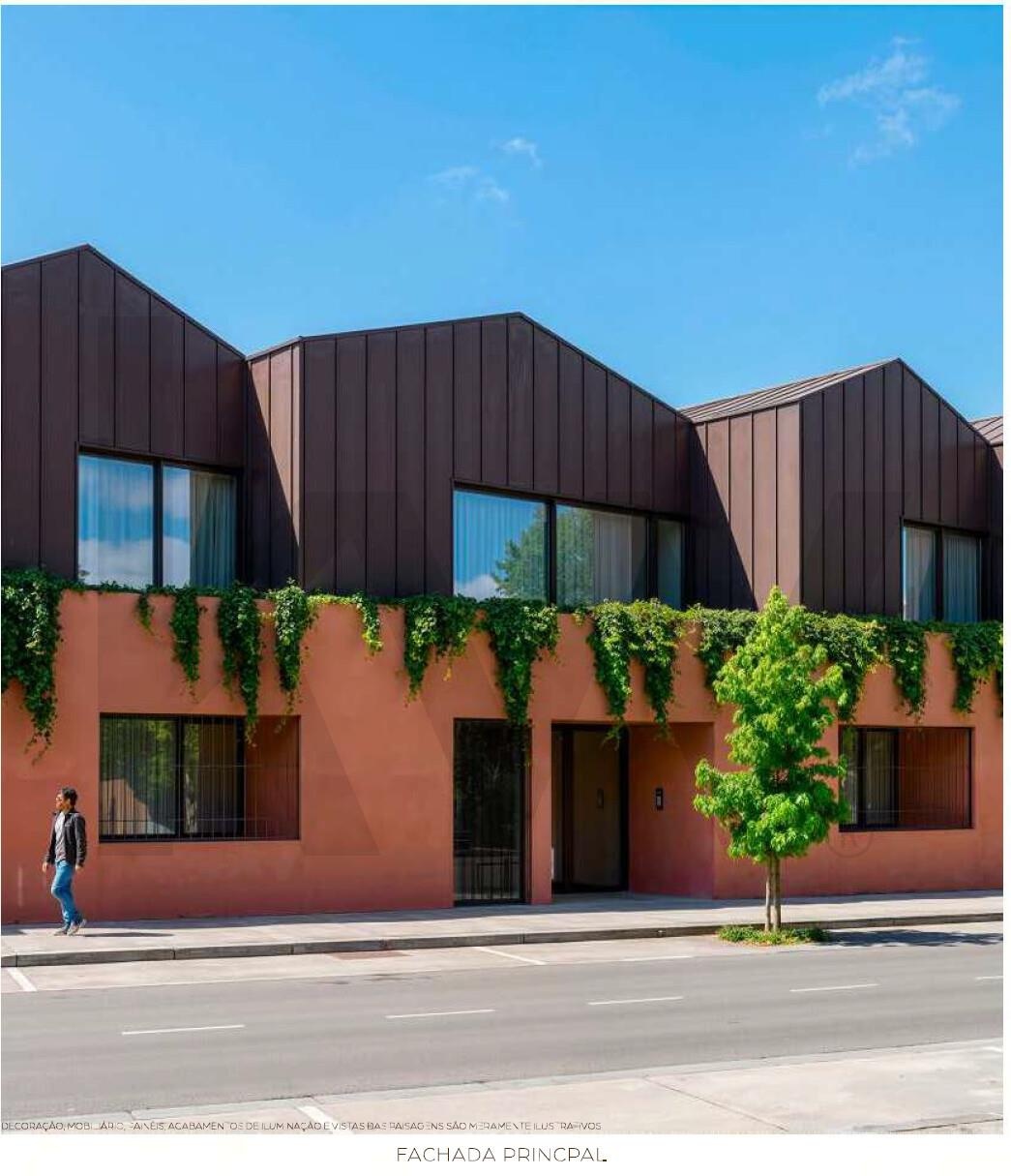 Apartamento T2 à Venda em Senhora Da Hora - Porto - Portugal - 1