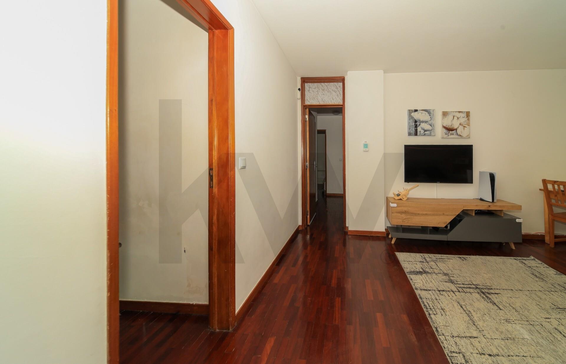 Apartamento T2 à Venda em Setúbal - Portugal - 3