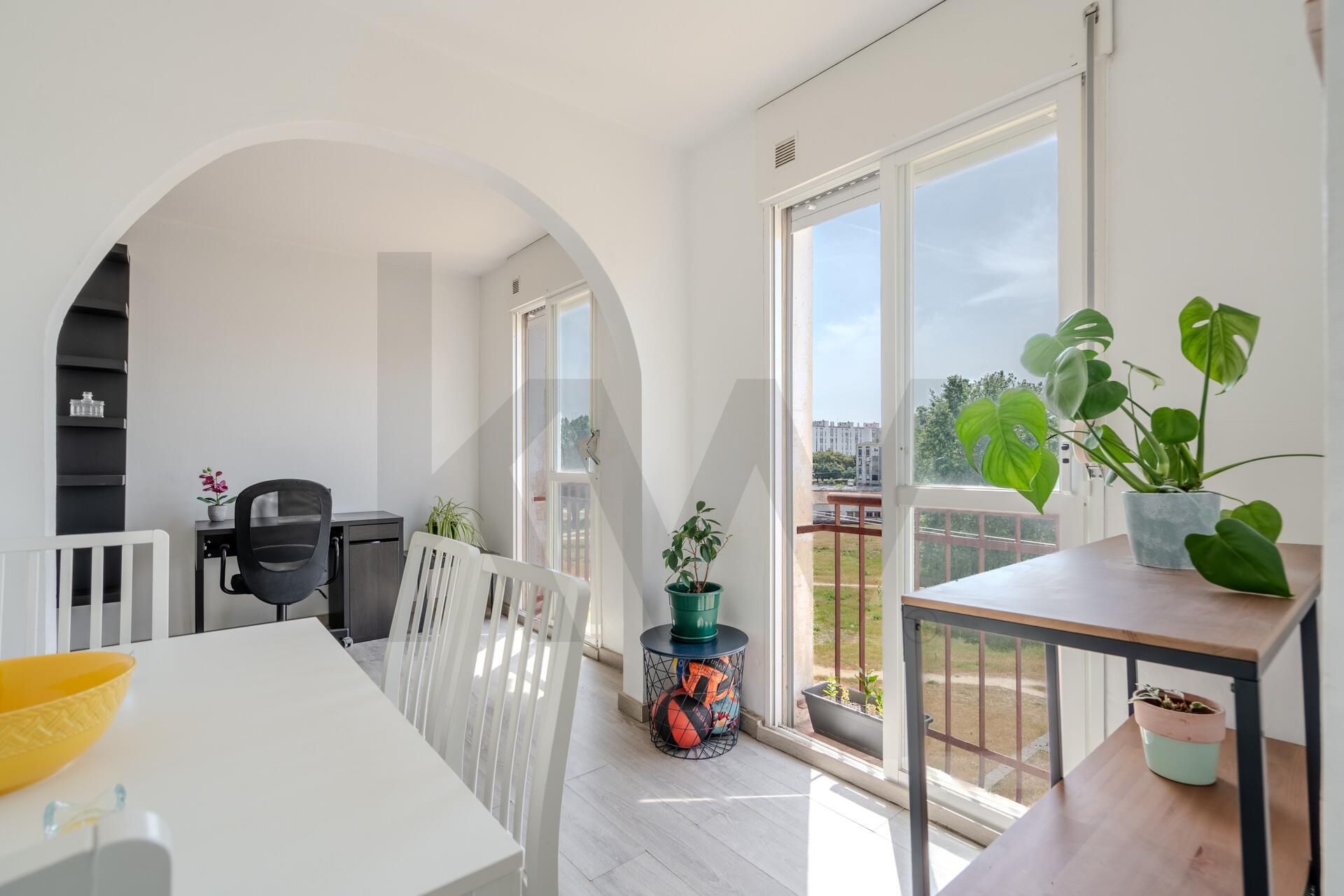 Apartamento T2 à Venda em Vale Da Amoreira - Setúbal - Portugal - 6