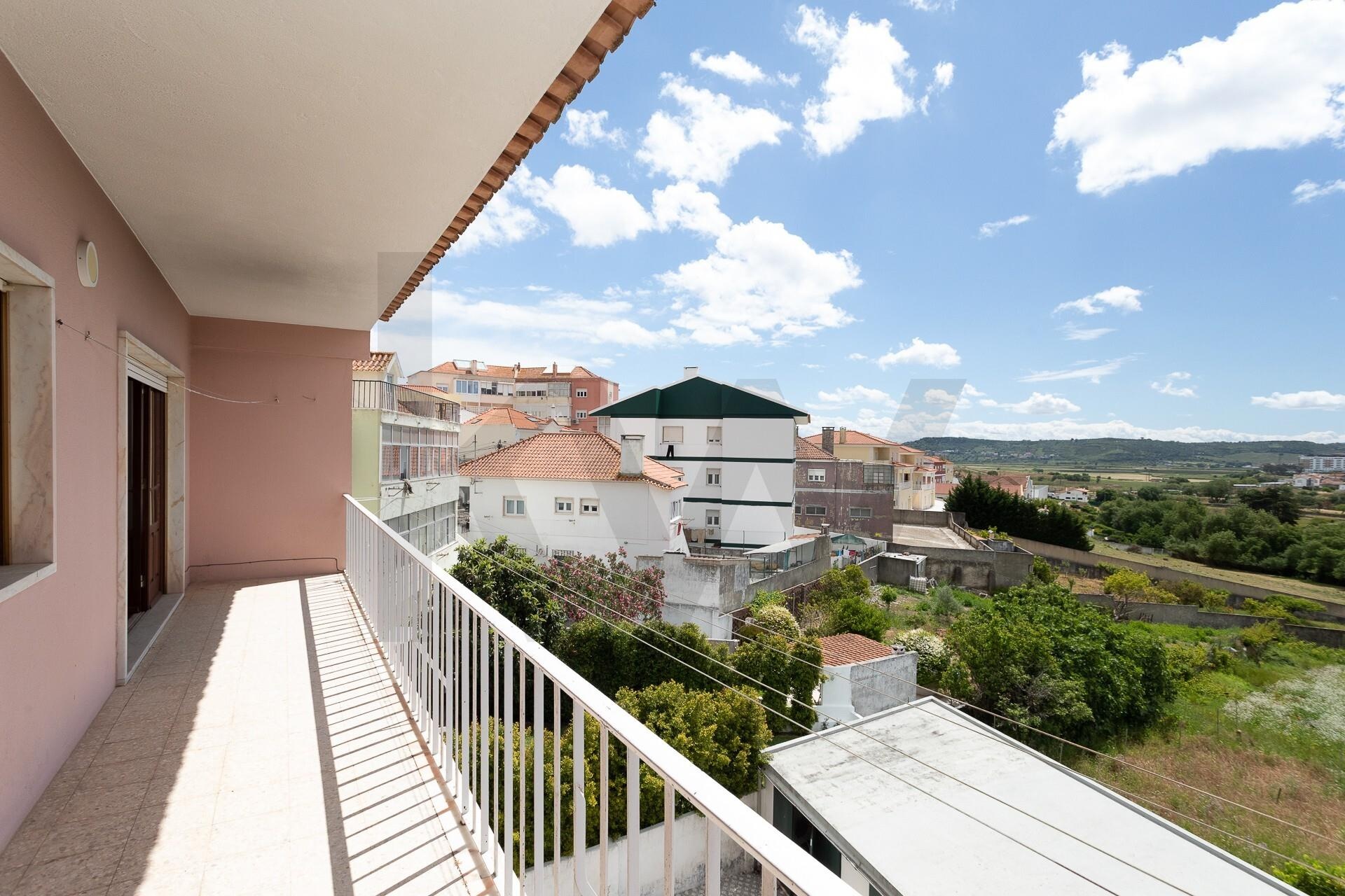 Apartamento T3 à Venda em A-das-lebres - Lisboa - Portugal - 7