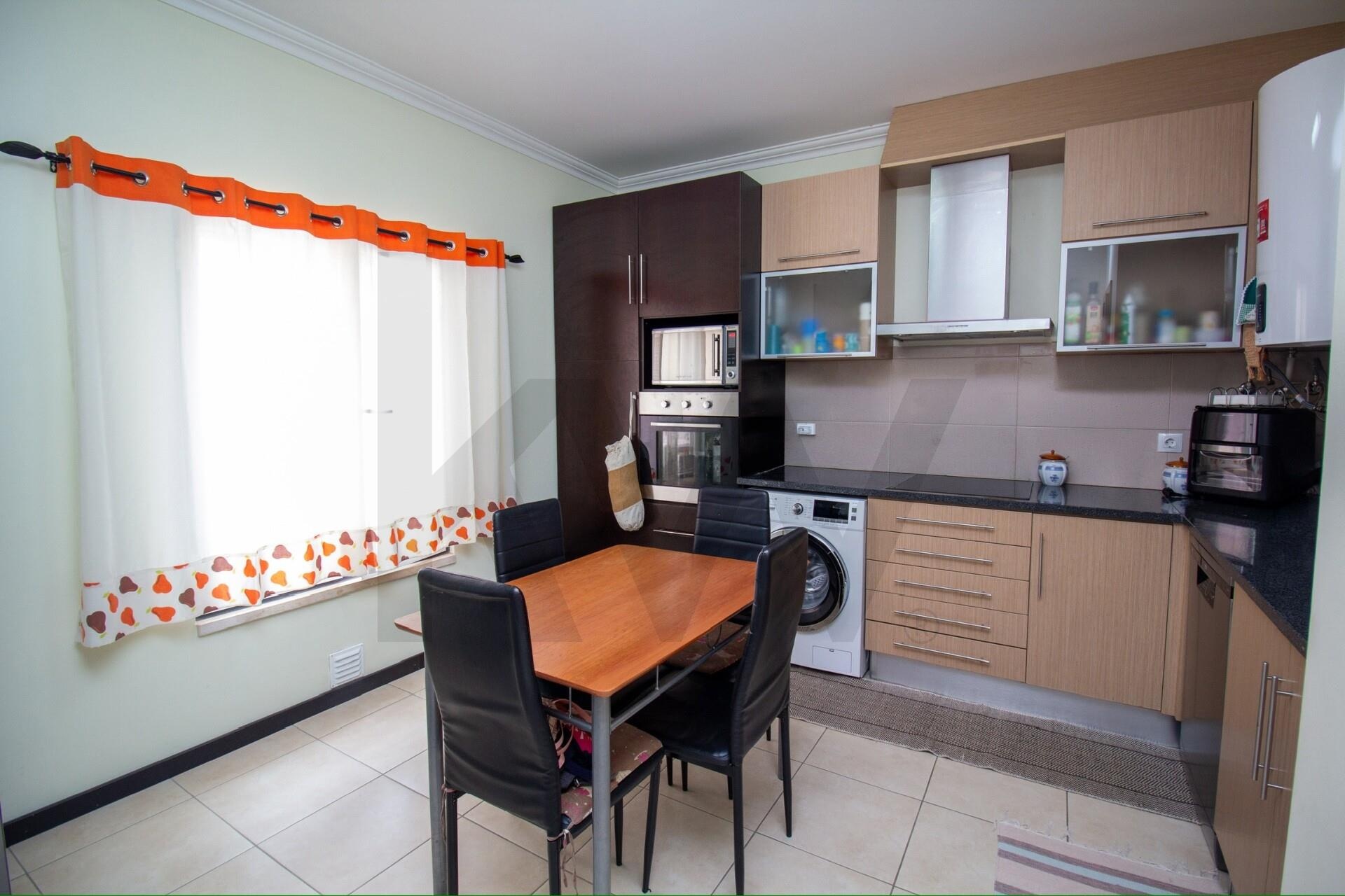 Apartamento de 3 dormitorios en venta en Almeirim - Santarém - Portugal - 2
