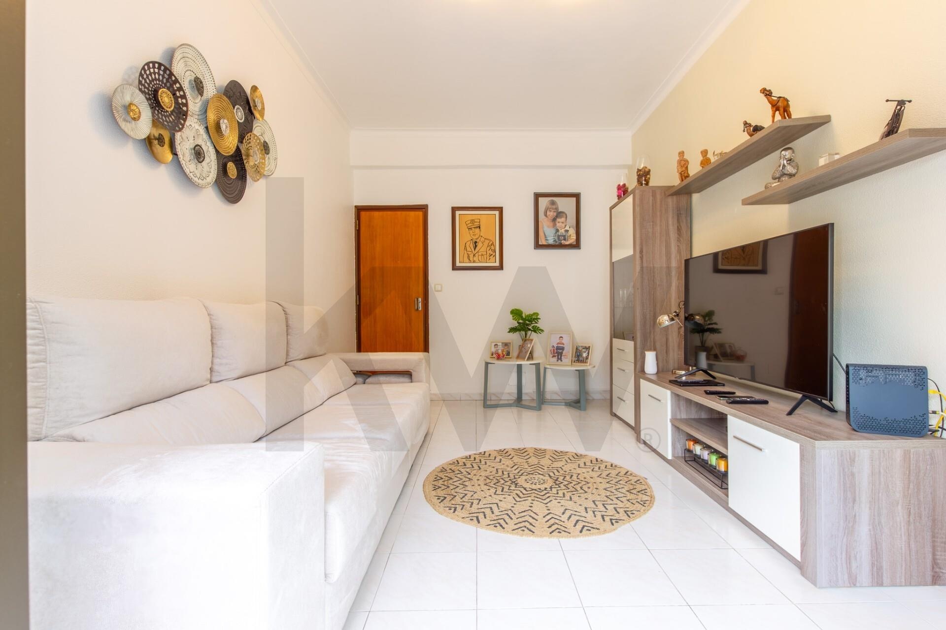 Apartamento T3 à Venda em Barreiro - Setúbal - Portugal - 5