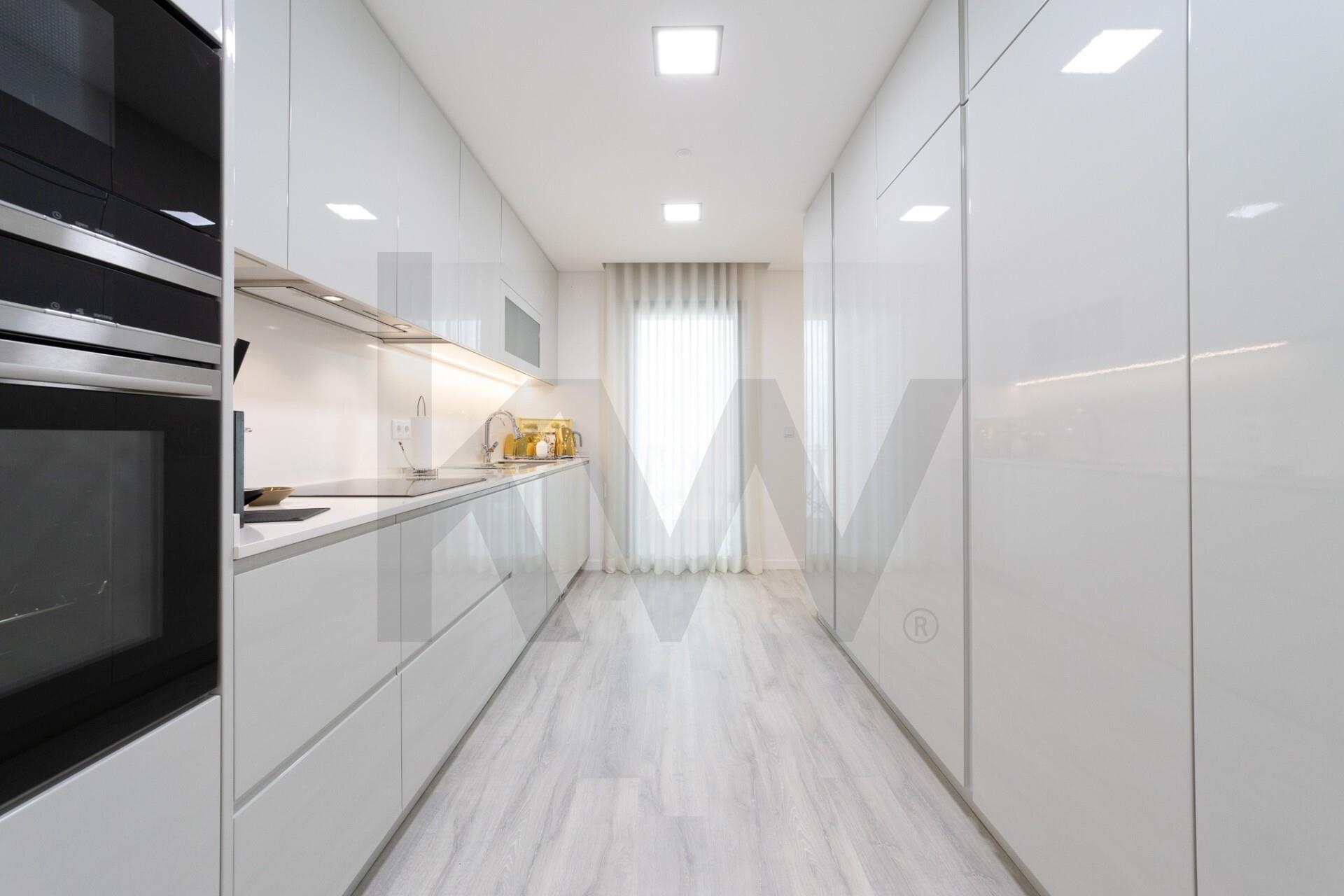 Apartamento T3 à Venda em Ericeira - Lisboa - Portugal - 3