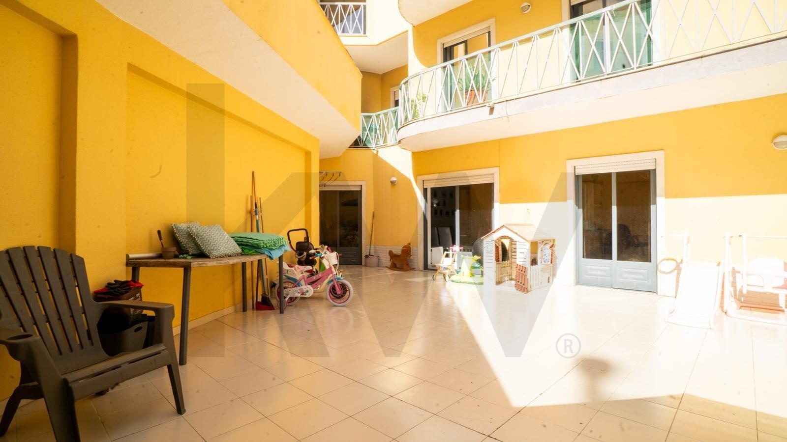 Apartamento T3 à Venda em Mafra - Lisboa - Portugal - 1