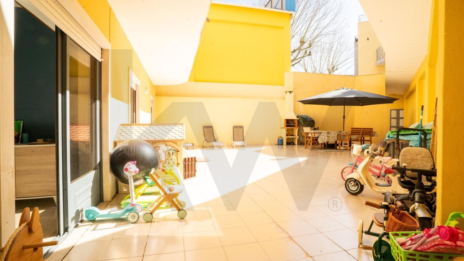 Apartamento T3 à Venda em Mafra - Lisboa - Portugal - 3