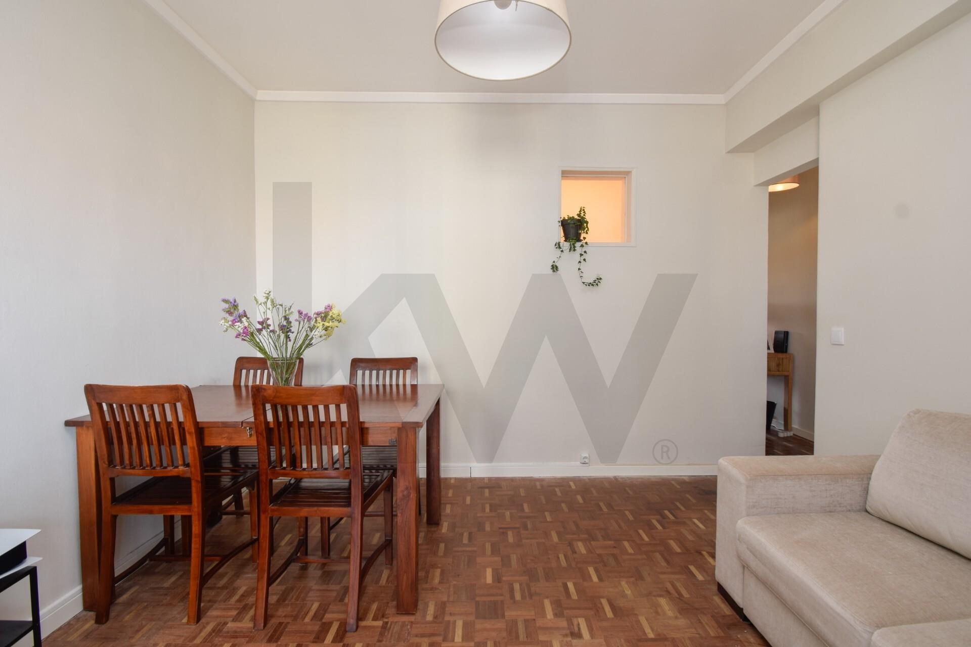 Apartamento T3 à Venda em Oeiras - Lisboa - Portugal - 3