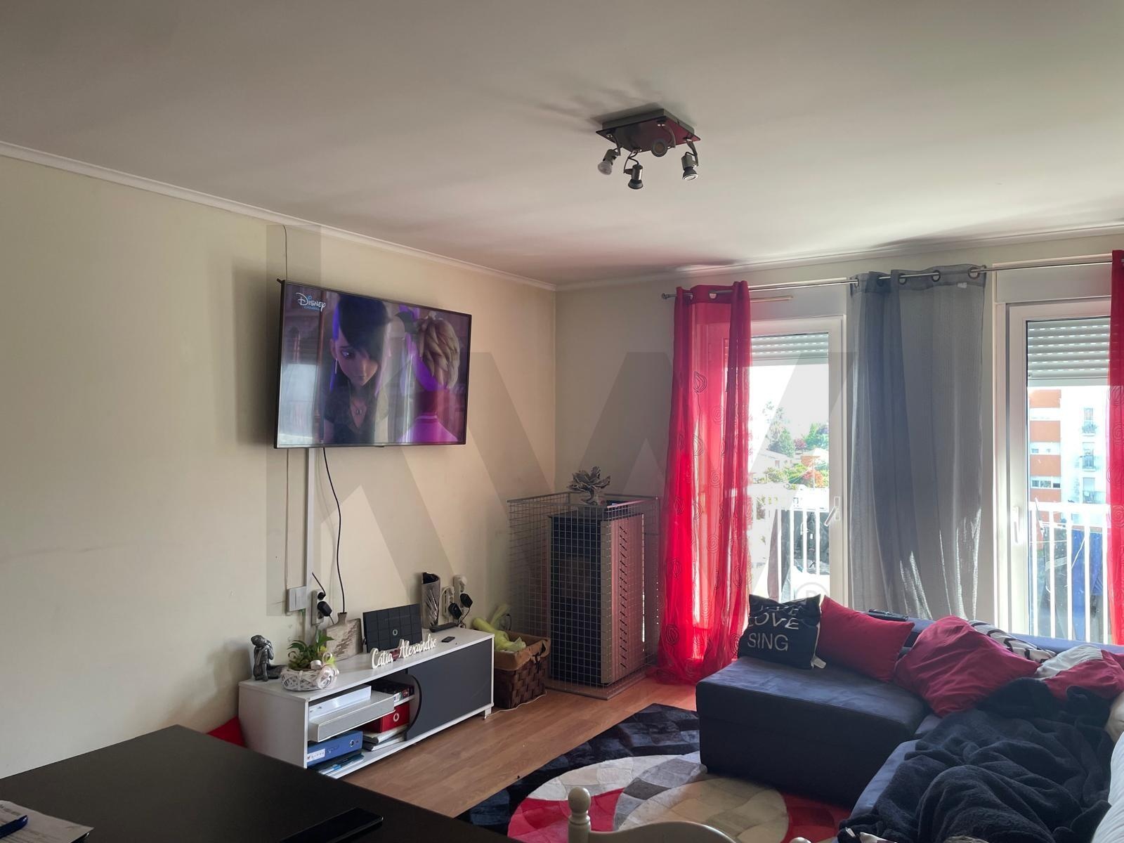 Apartamento T3 à Venda em Recardães - Aveiro - Portugal - 2
