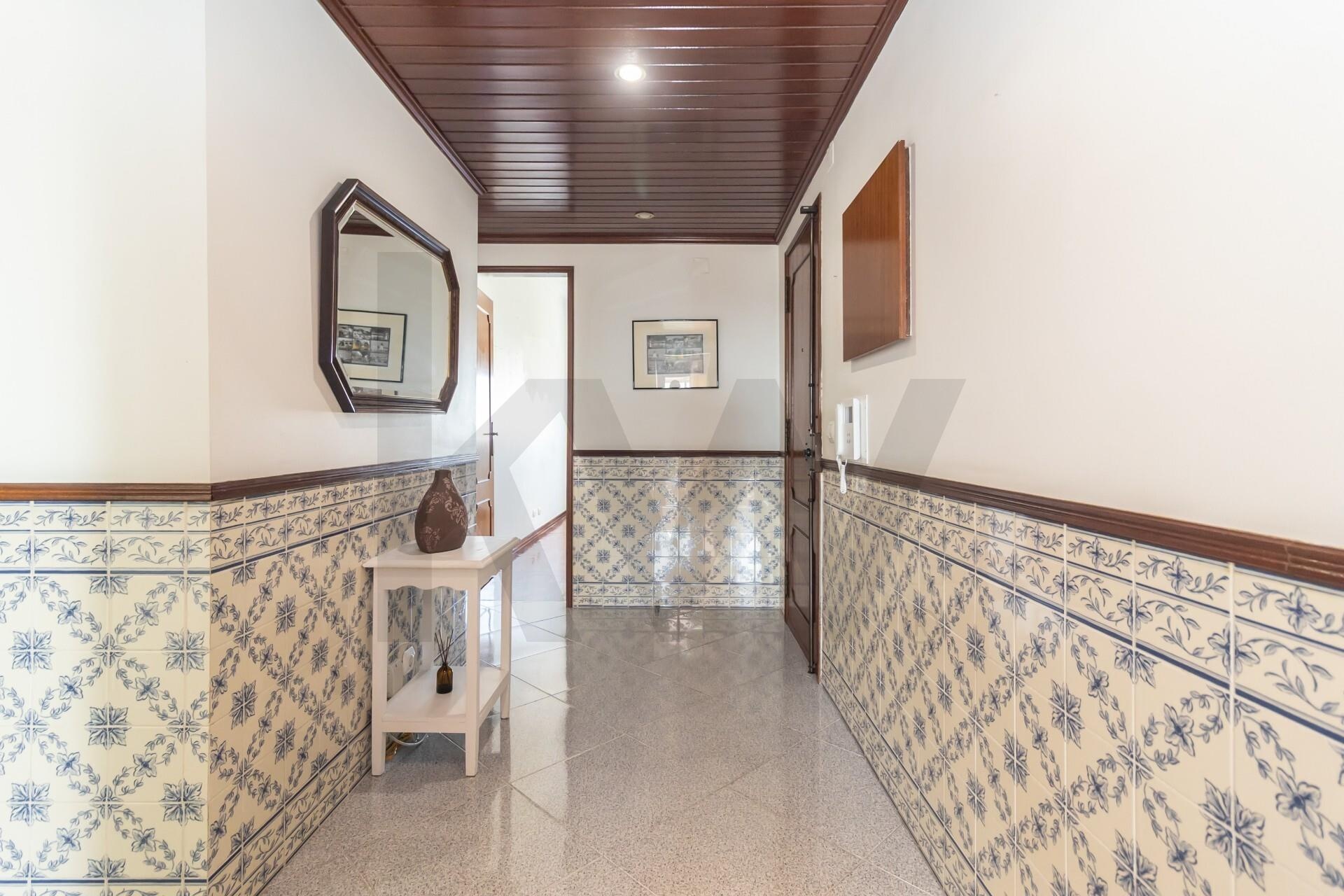 Apartamento T3 à Venda em Seixal - Setúbal - Portugal - 3