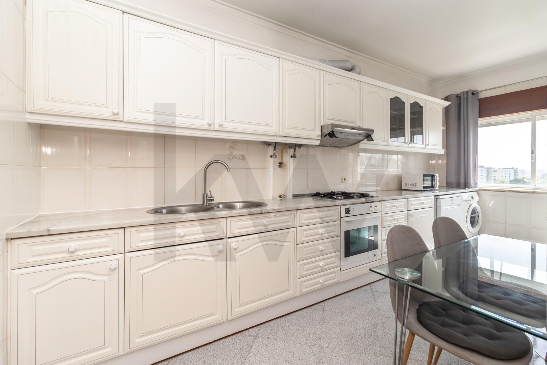 Apartamento T3 à Venda em Seixal - Setúbal - Portugal - 7