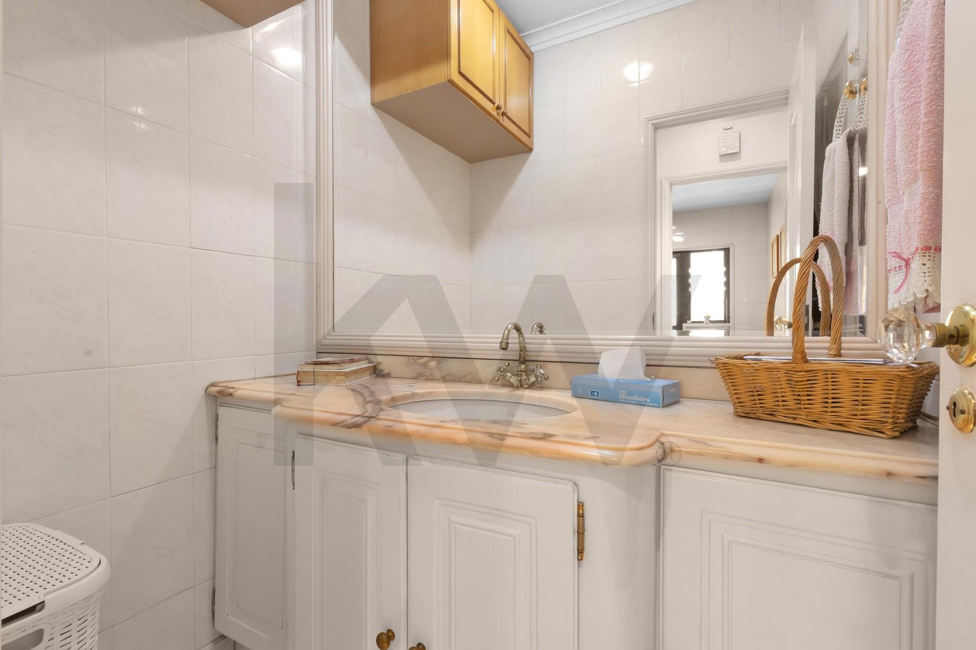 Apartamento T3 à Venda em Vila Nova De Gaia - Porto - Portugal - 5