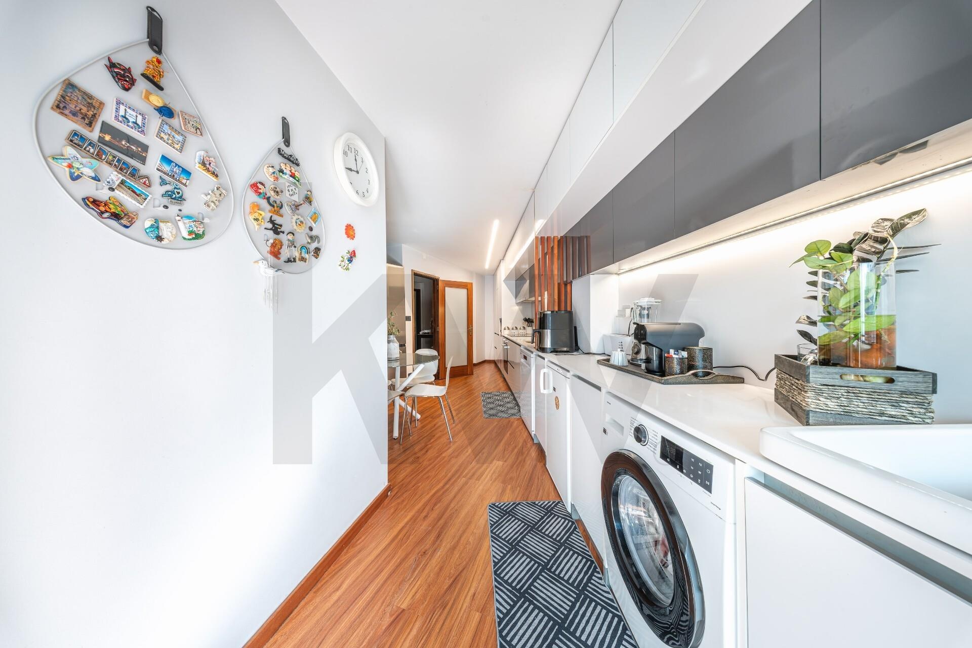 Apartamento T4 à Venda em Braga - Portugal - 2