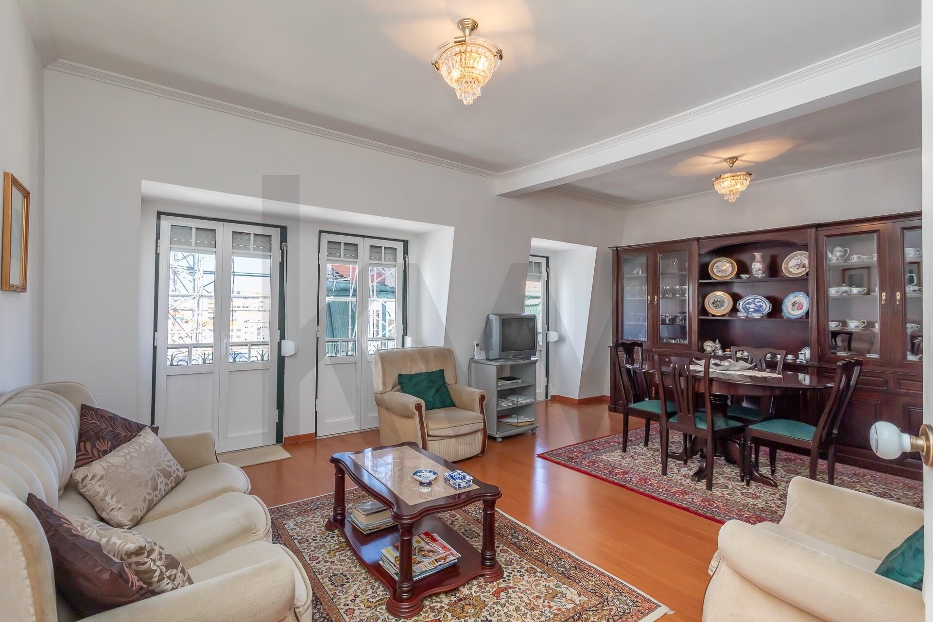 Apartamento T4 à Venda em Lisboa - Portugal - 2