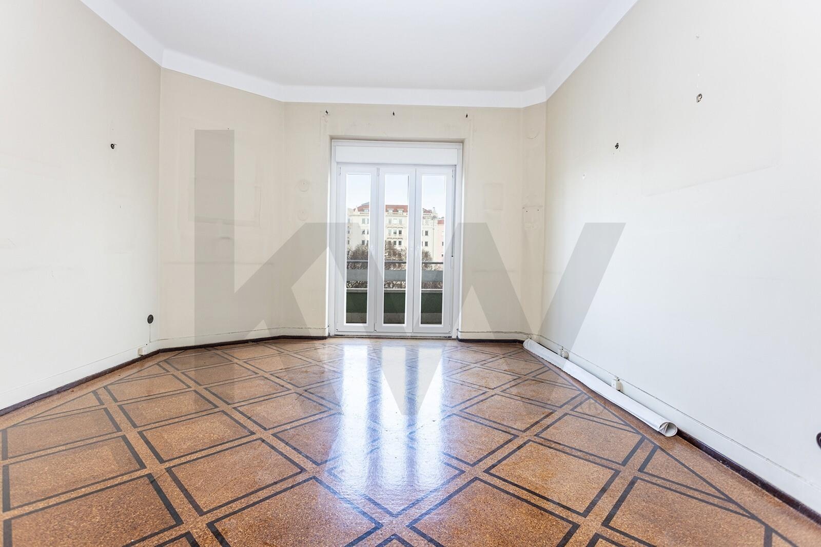 Apartamento T4 à Venda em Lisboa - Portugal - 3