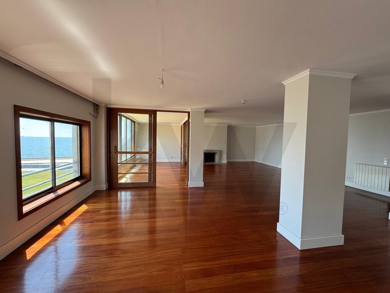Apartamento T4 en Venta en Matosinhos - Oporto - Portugal - 1