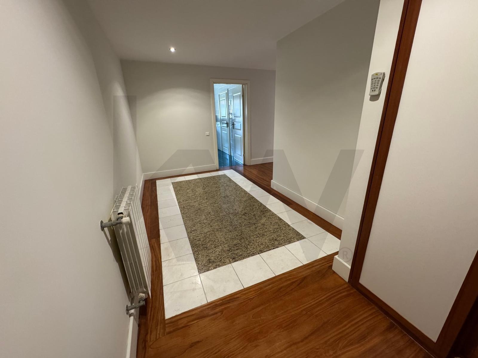Apartamento T4 en Venta en Matosinhos - Oporto - Portugal - 2
