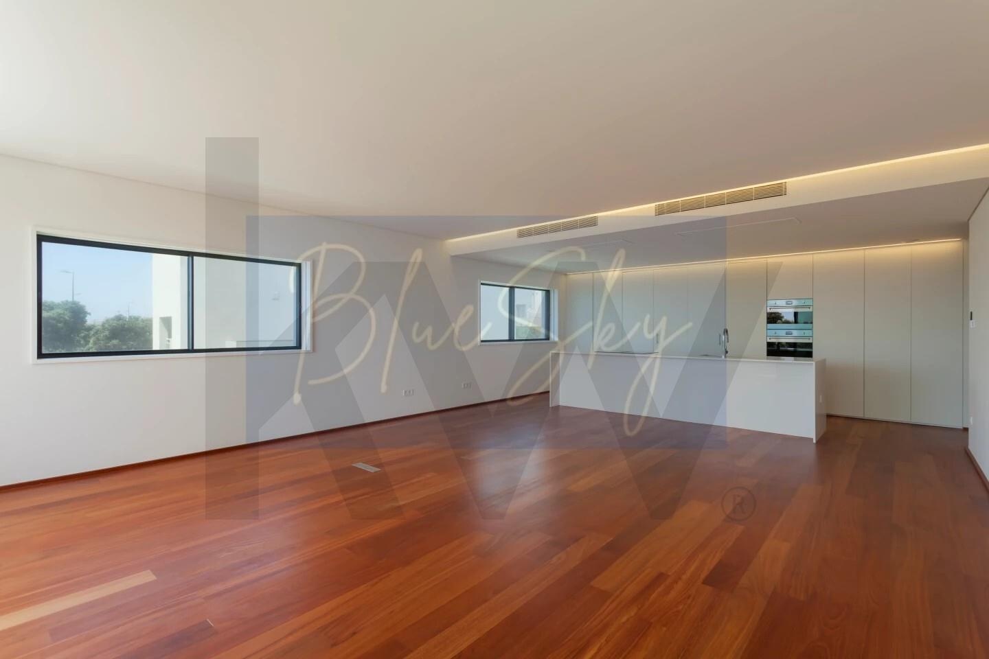4 Bedroom Home for Sale in Vila Nova De Gaia - Porto - Portugal - 6