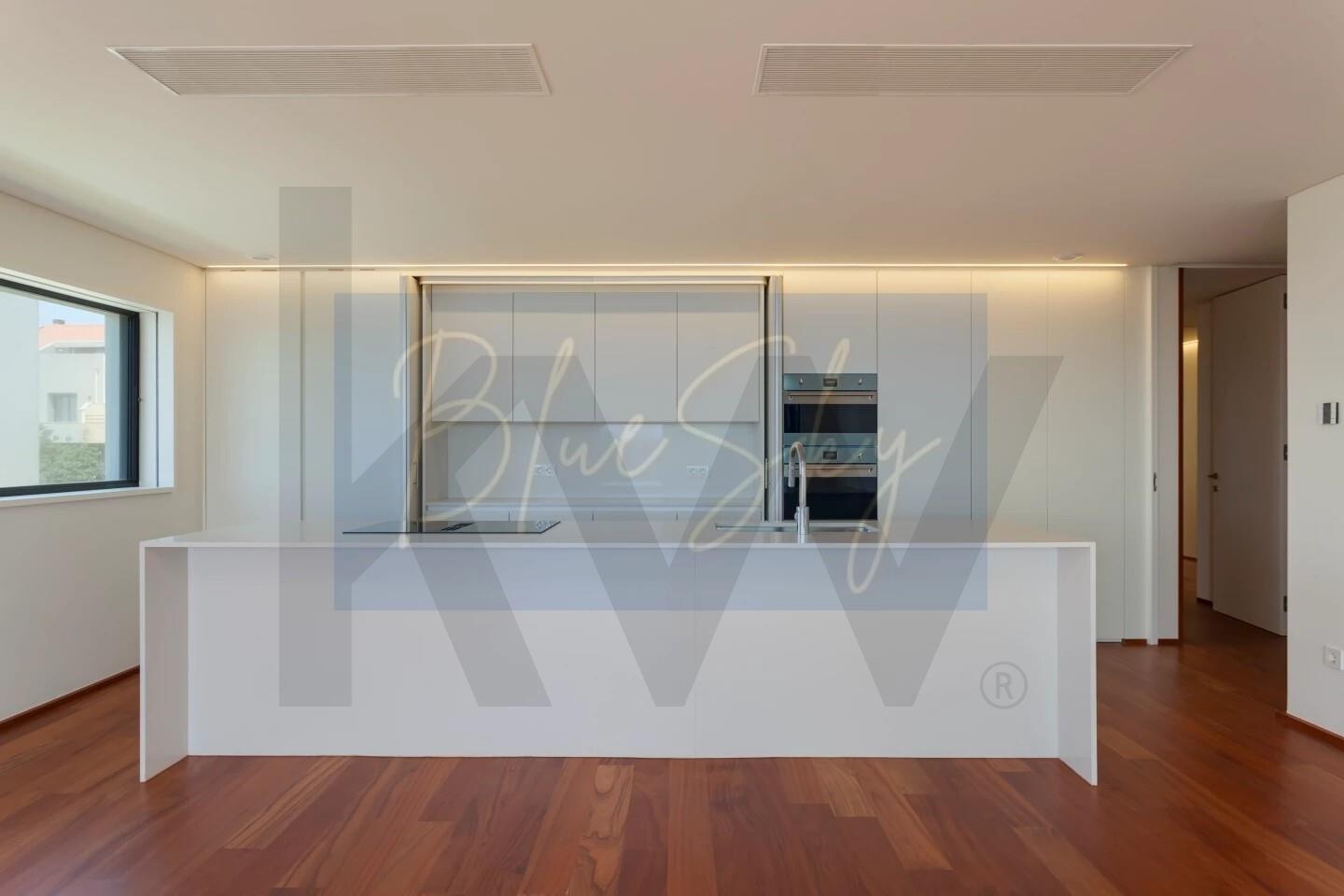 4 Bedroom Home for Sale in Vila Nova De Gaia - Porto - Portugal - 7