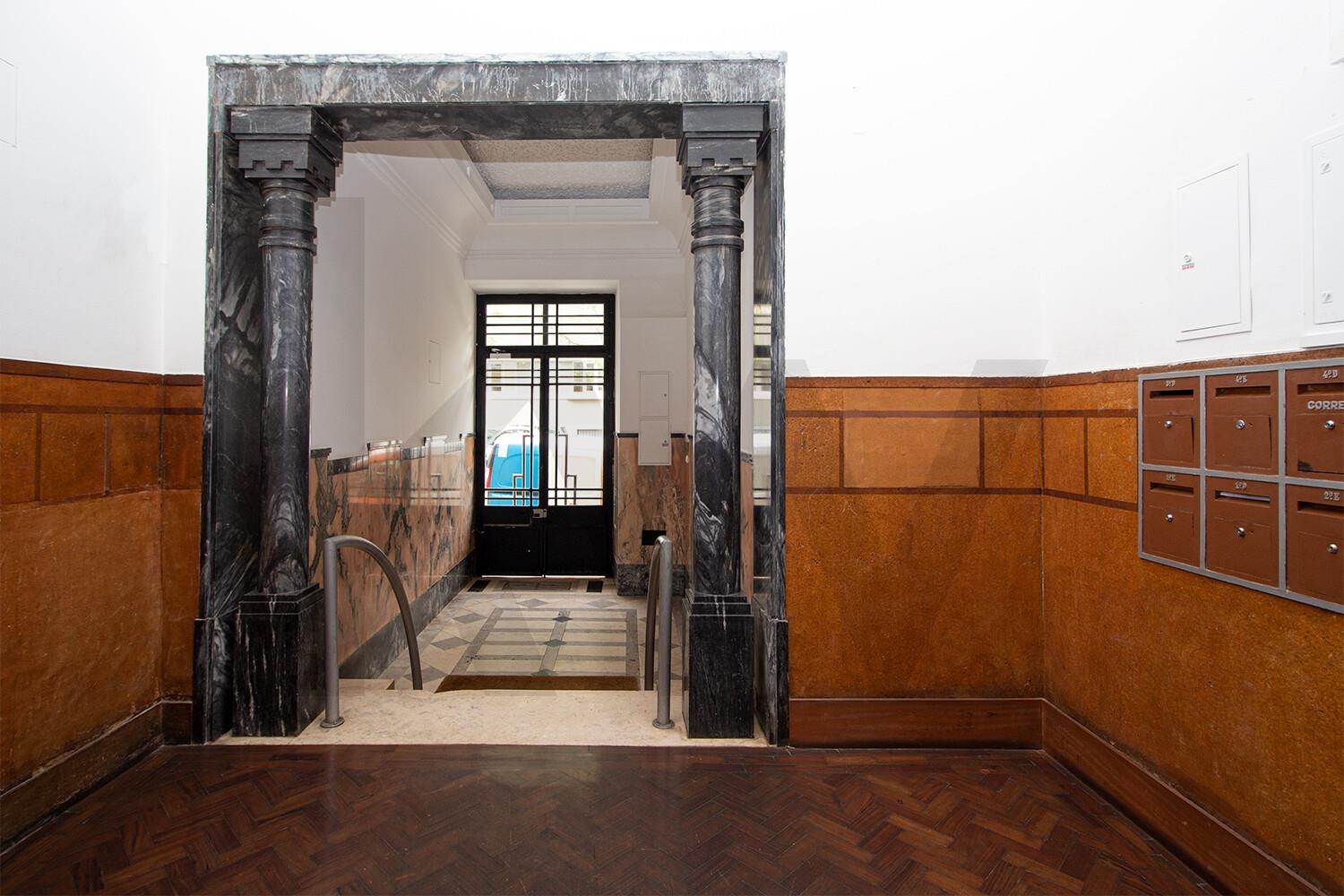 Apartamento T5 en Venta en Lisboa - Portugal - 3