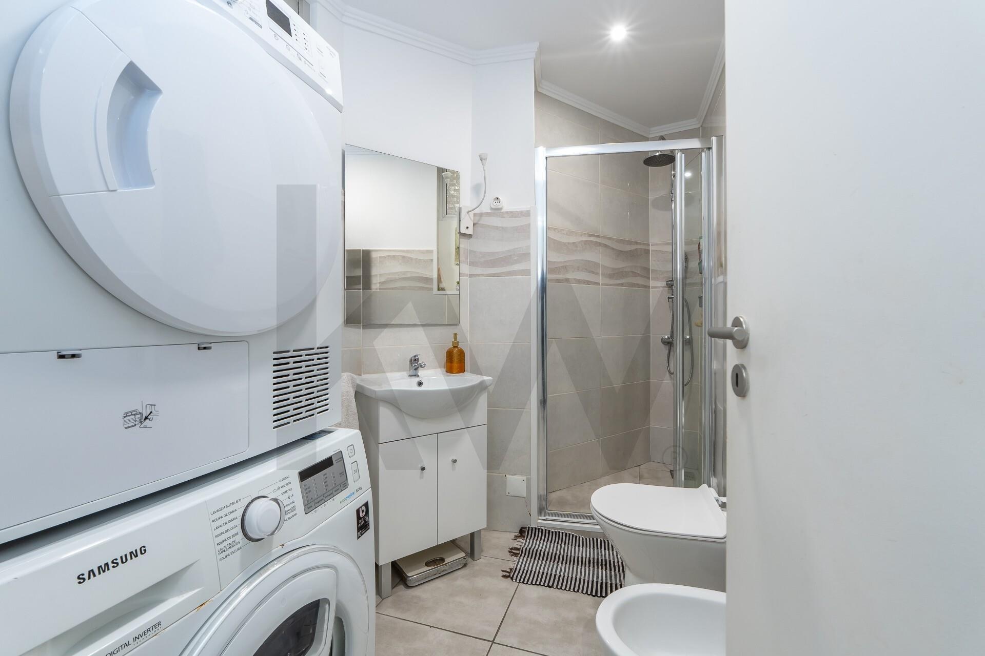 Apartamento T5 à Venda em Lisboa - Portugal - 7