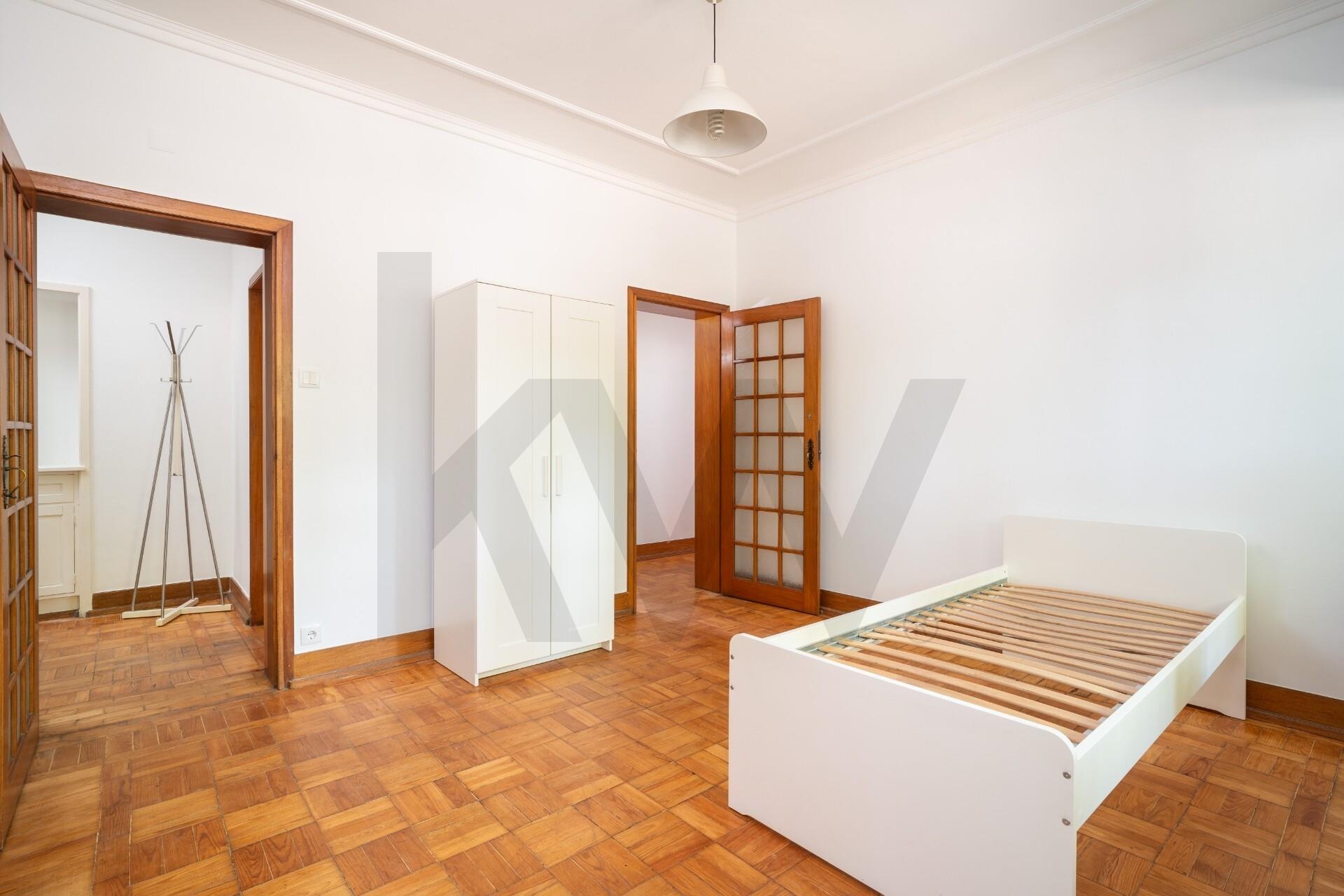 Apartamento T8 en Venta en Coimbra - Portugal - 8