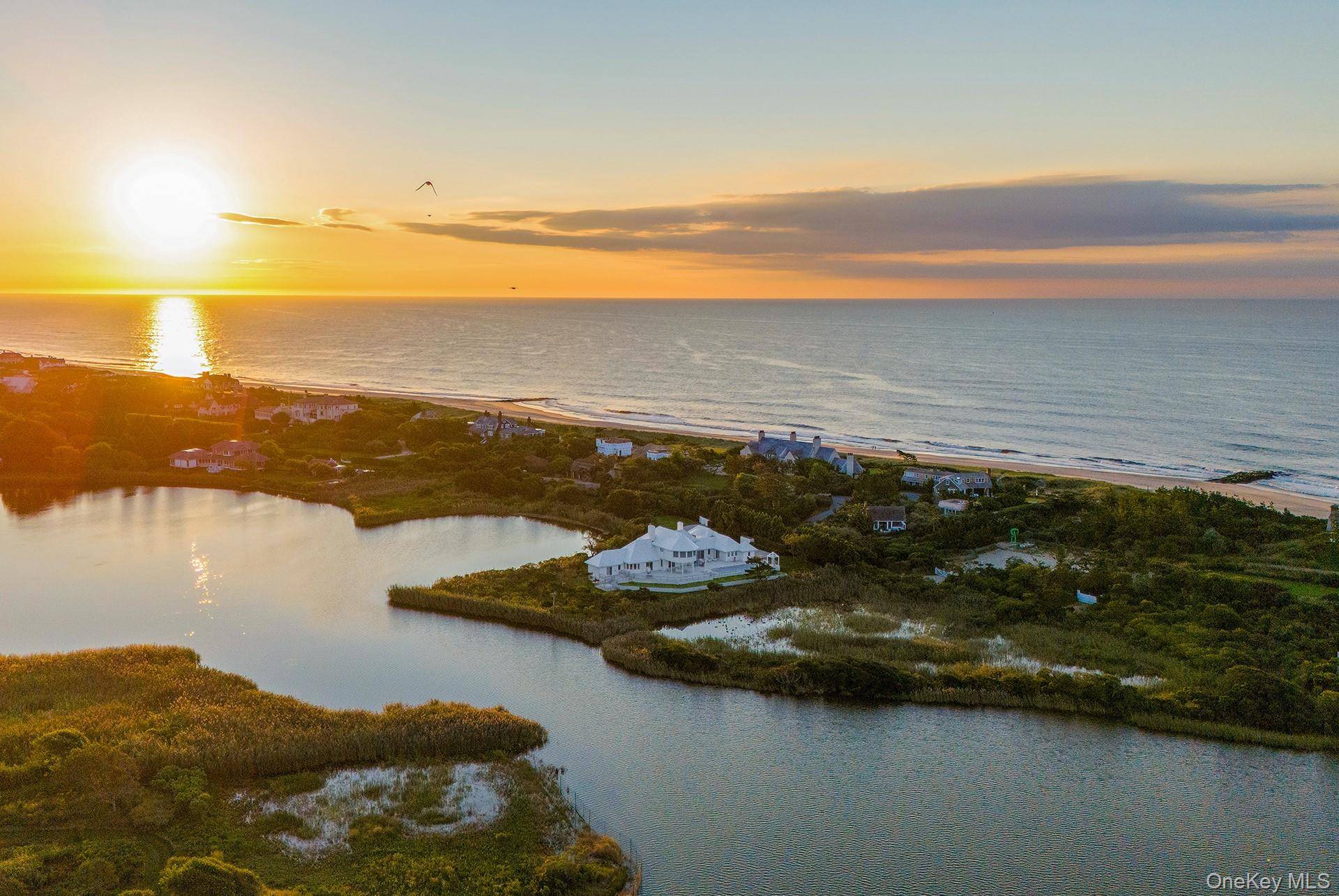 Casa de 4 Dormitorios en Venta en East Hampton – Georgica Pond - 2