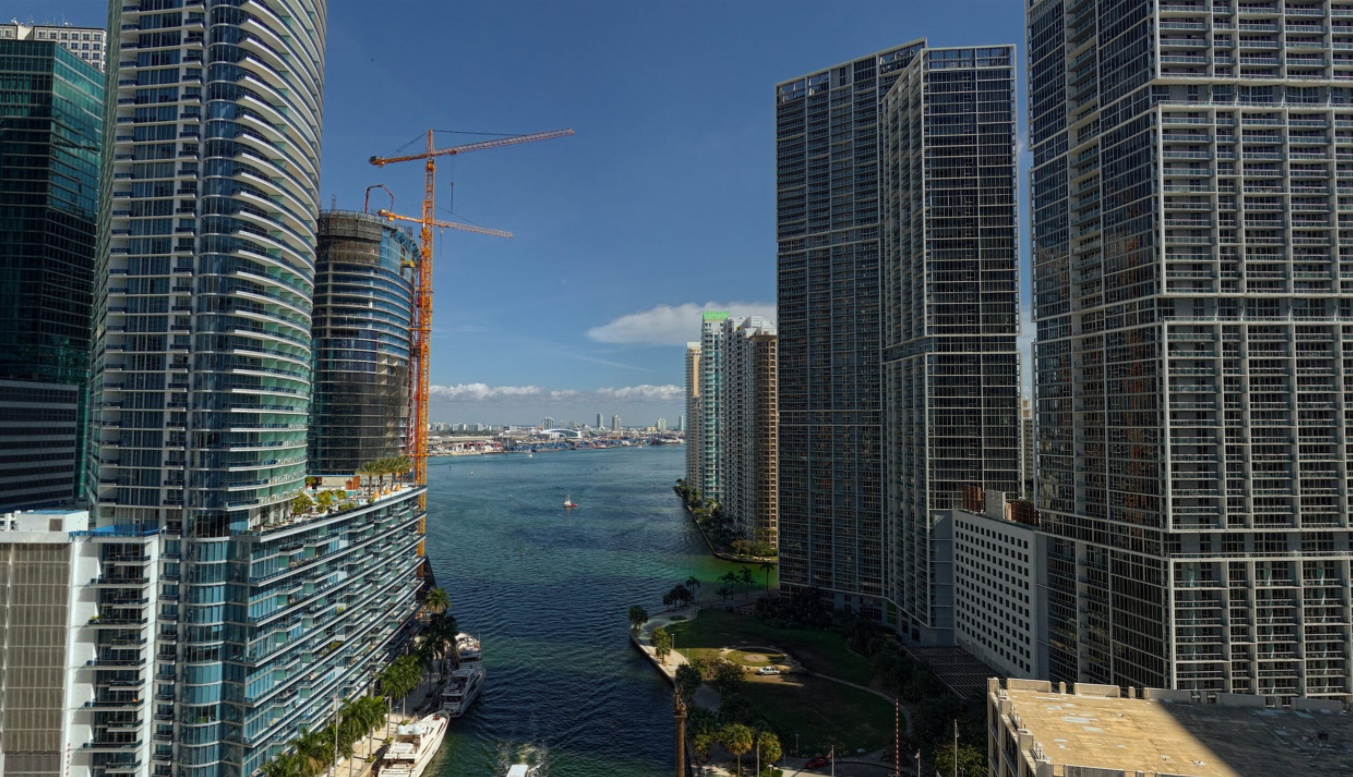 Home for Sale in Miami - Florida - USA - 4