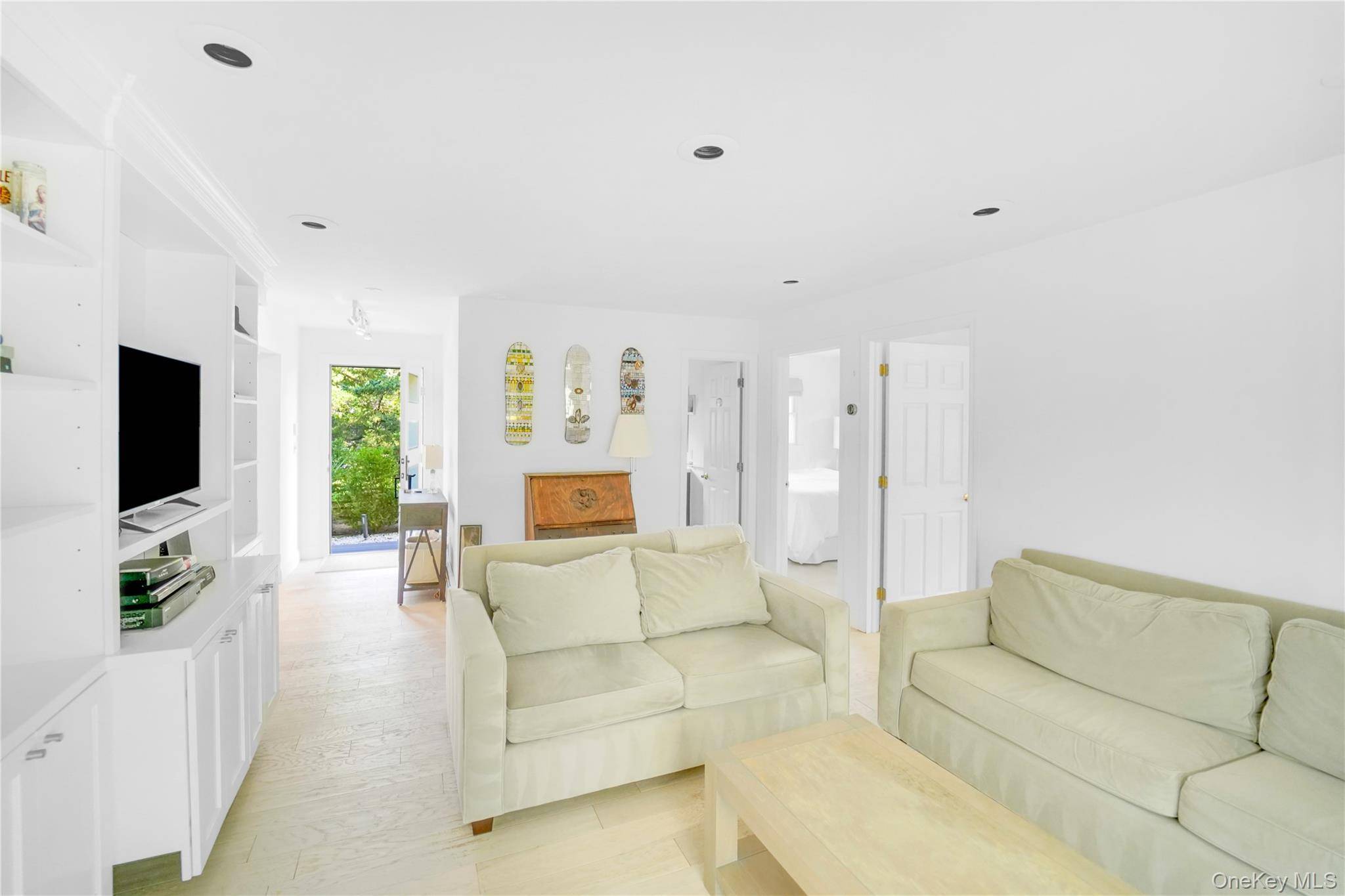 Casa de 2 Dormitorios Frente al Mar en Venta en Hampton Bays - Nueva York - EE. UU. - 6