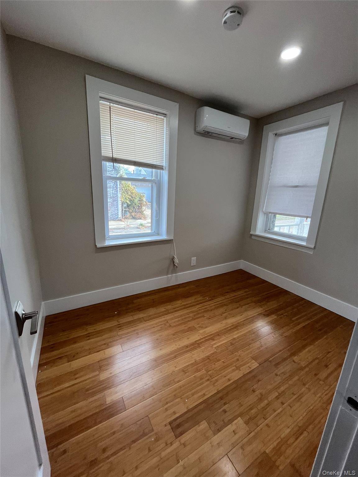 Casa com 2 Quartos à Venda em Atlantic Beach - Nova Iorque - EUA - 5