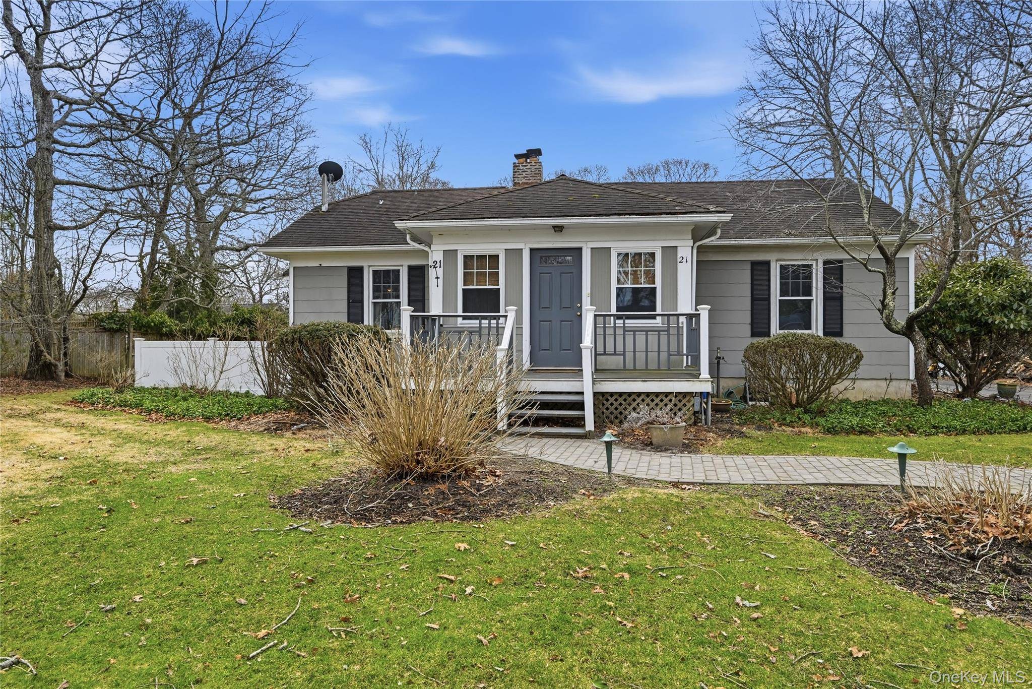 Casa com 2 Quartos à Venda em Hampton Bays - Nova Iorque - EUA - 2