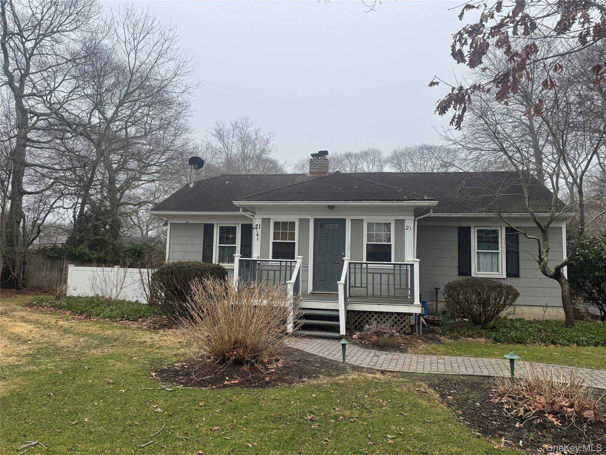 Casa com 2 Quartos à Venda em Hampton Bays - Nova Iorque - EUA - 3