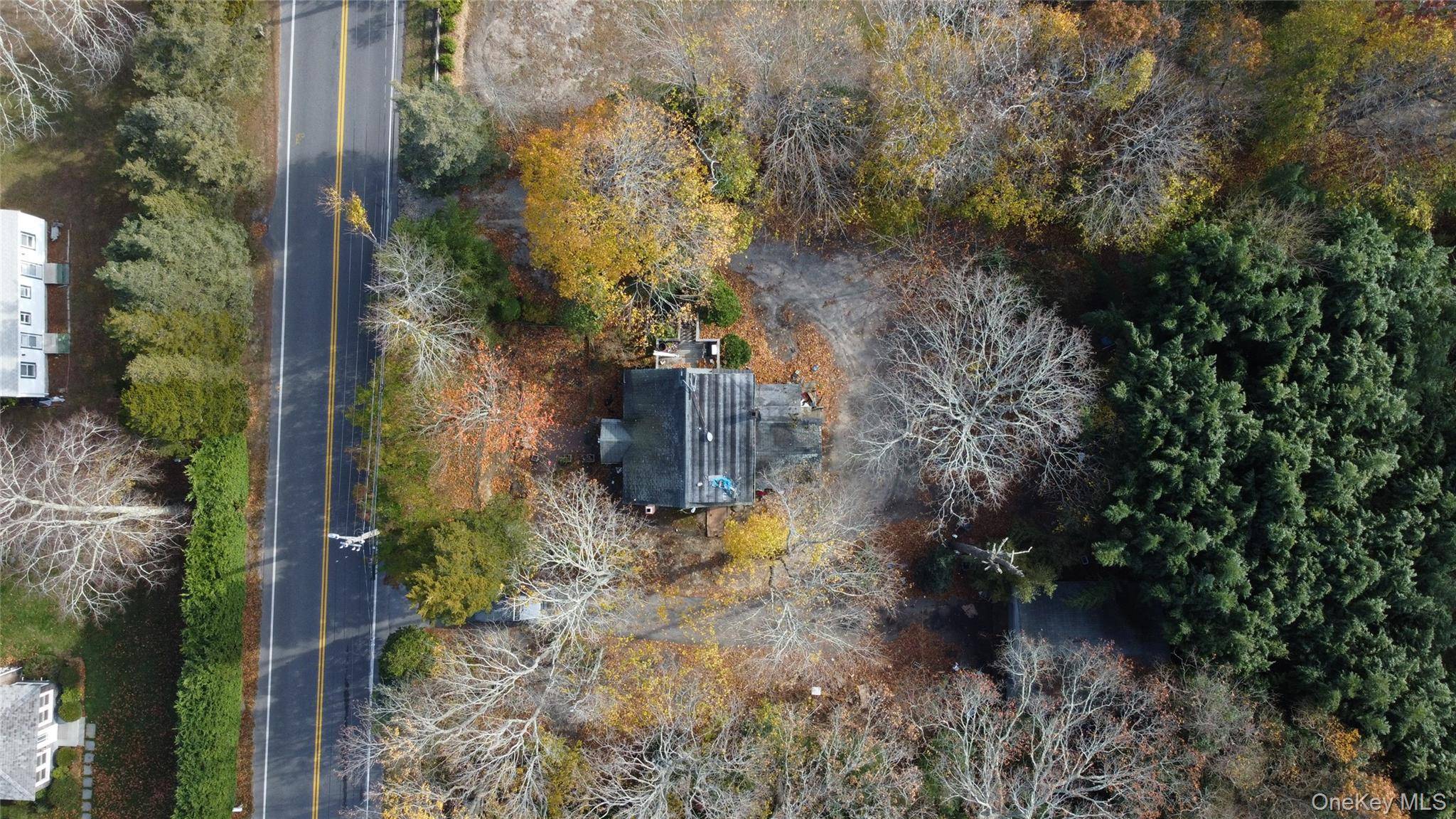 Casa com 2 Quartos à Venda em Hampton Bays - Nova Iorque - EUA - 2