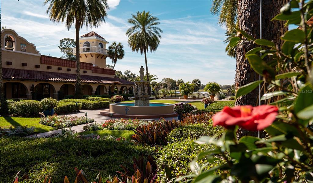 Casa com 2 Quartos à Venda em Howey In The Hills - Flórida - EUA - 2