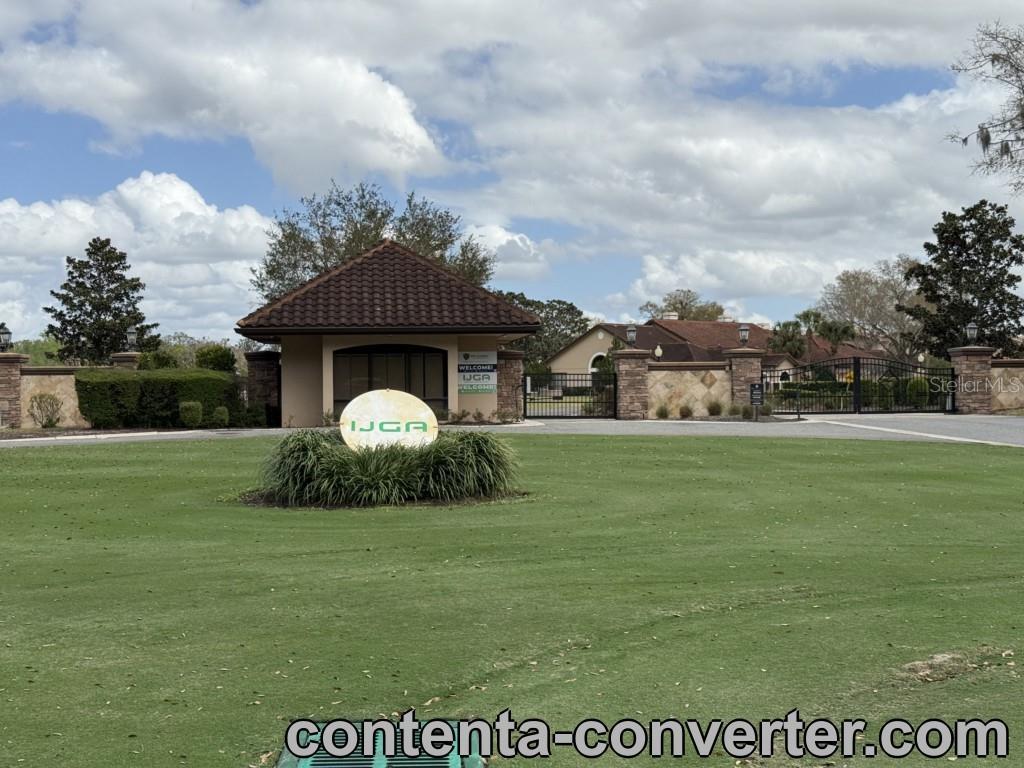 Casa com 2 Quartos à Venda em Howey In The Hills - Flórida - EUA - 2