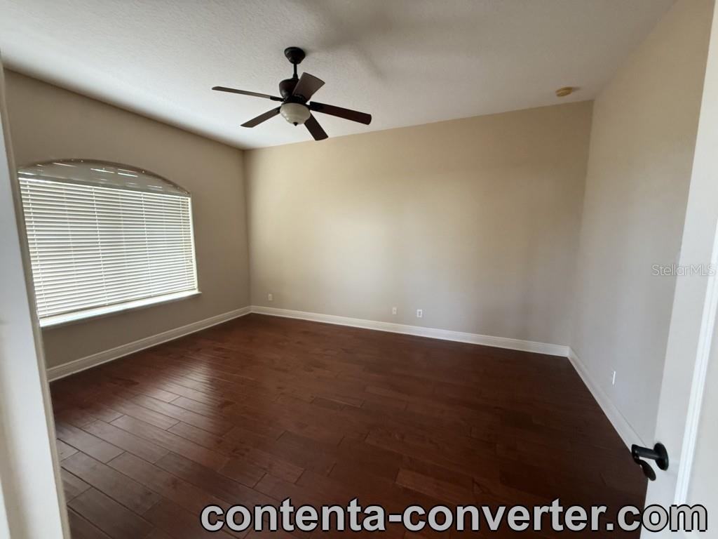 Casa com 2 Quartos à Venda em Howey In The Hills - Flórida - EUA - 4