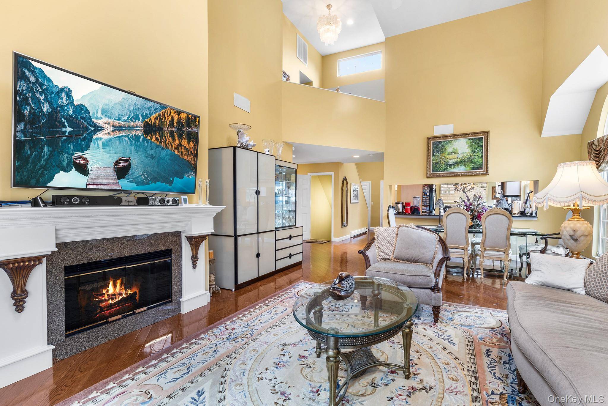 Casa de 2 Dormitorios en Venta en Huntington - Nueva York - EE. UU. - 8