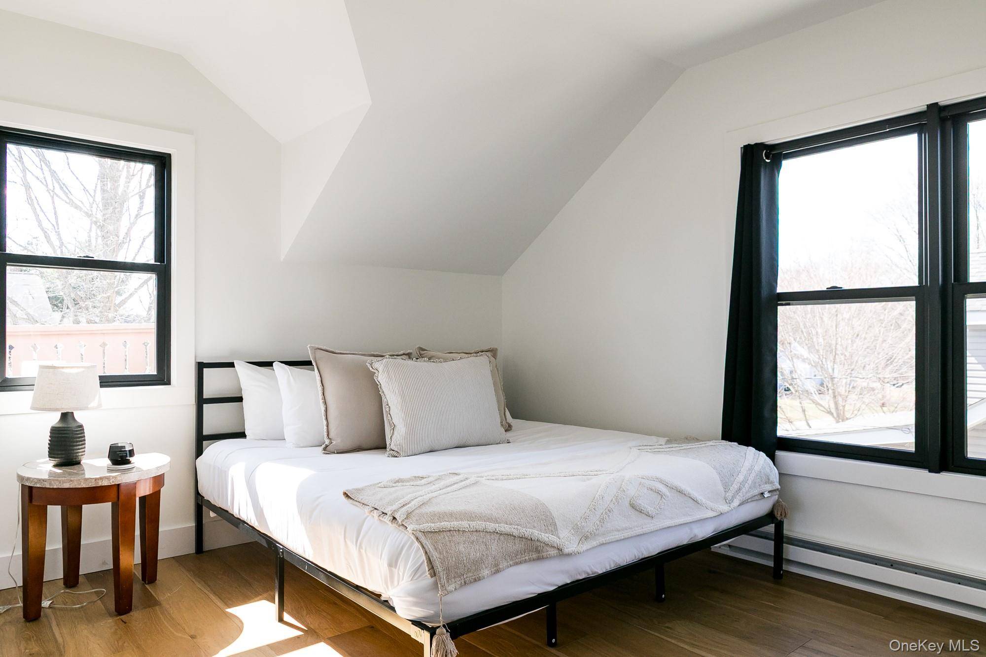 Casa com 2 Quartos à Venda em Hyde Park - Nova Iorque - EUA - 6