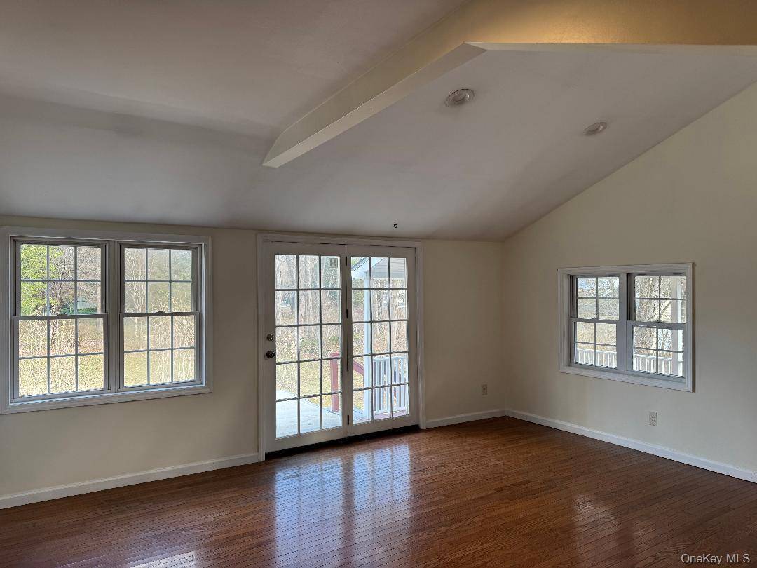 Casa com 2 Quartos à Venda em Hyde Park - Nova Iorque - EUA - 4