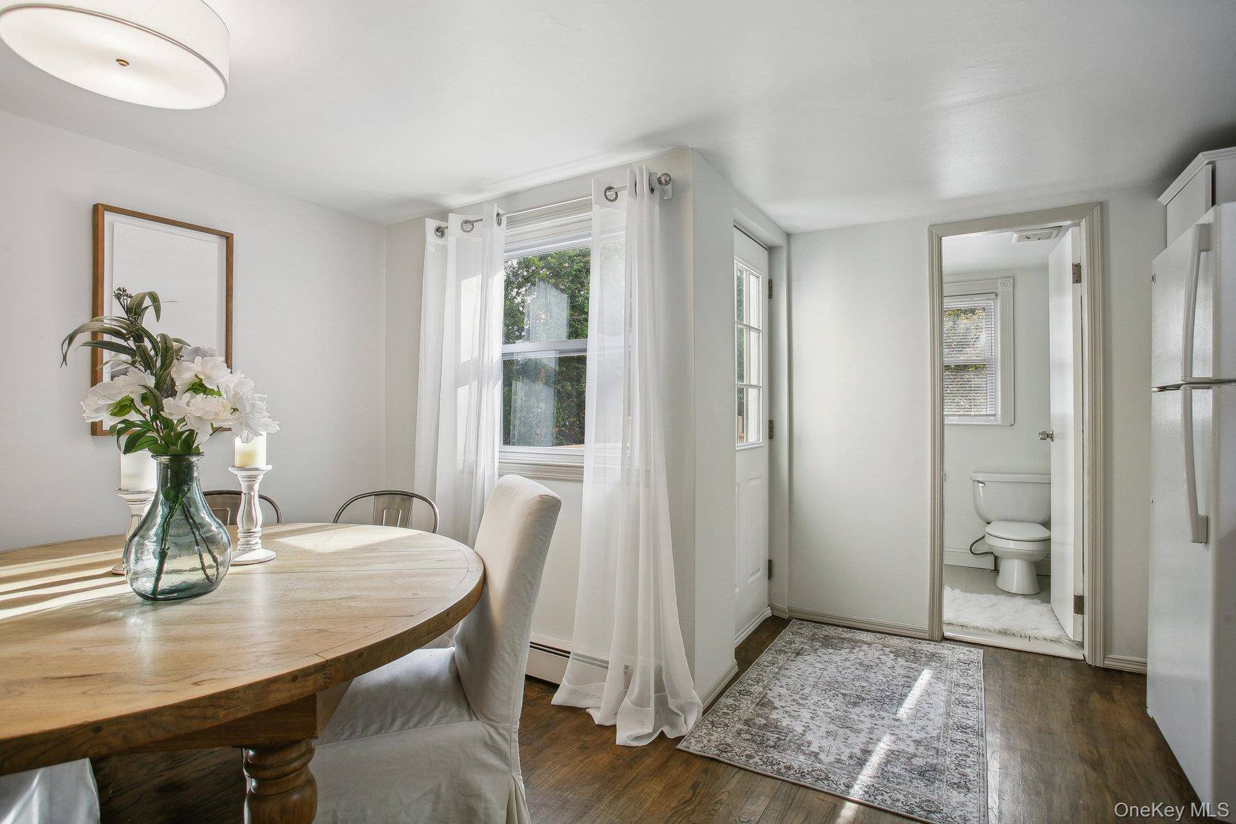 Casa com 2 Quartos à Venda em Locust Valley - Nova Iorque - EUA - 7